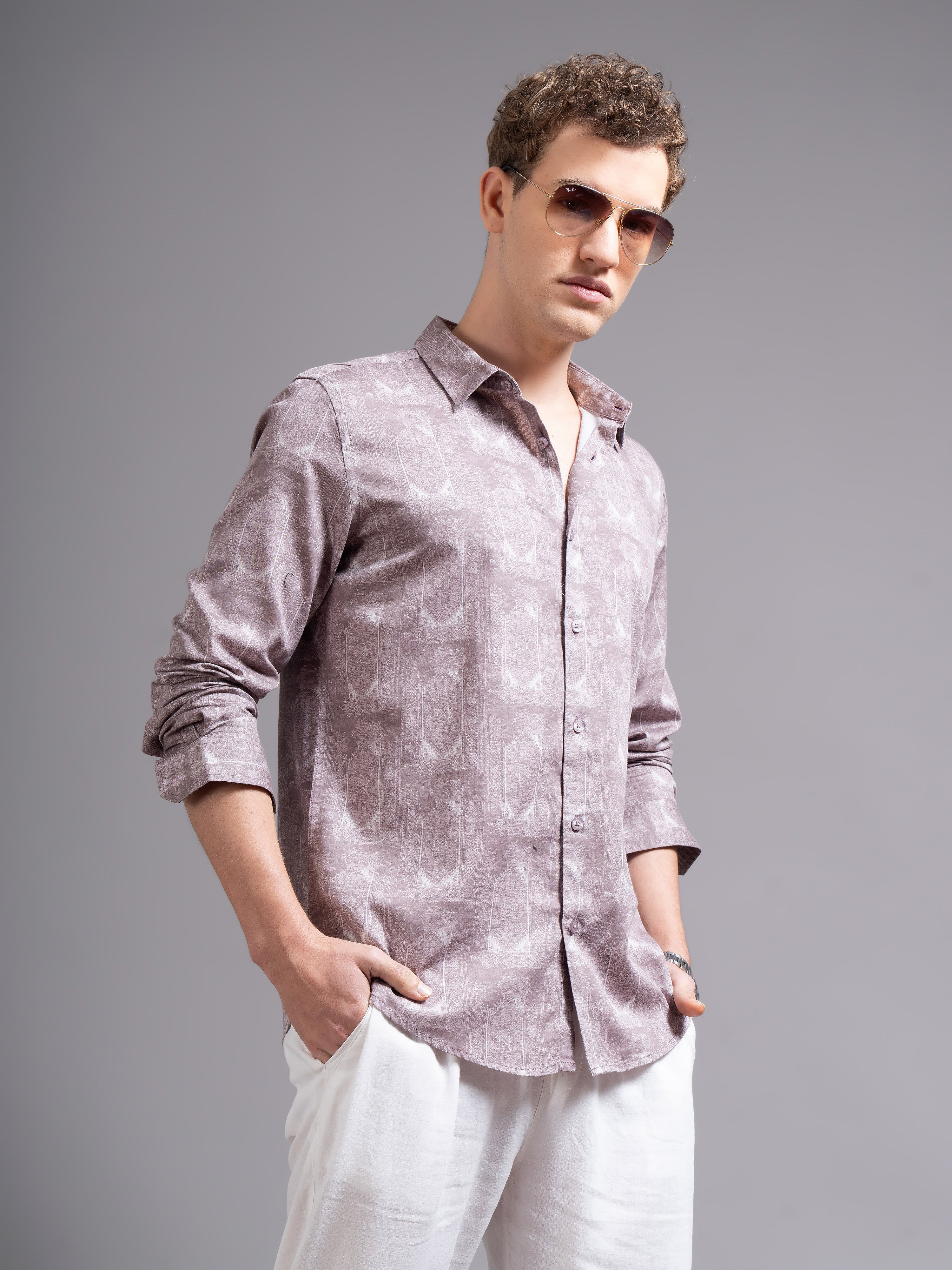 Men Mauve Geometric Print Shirt
