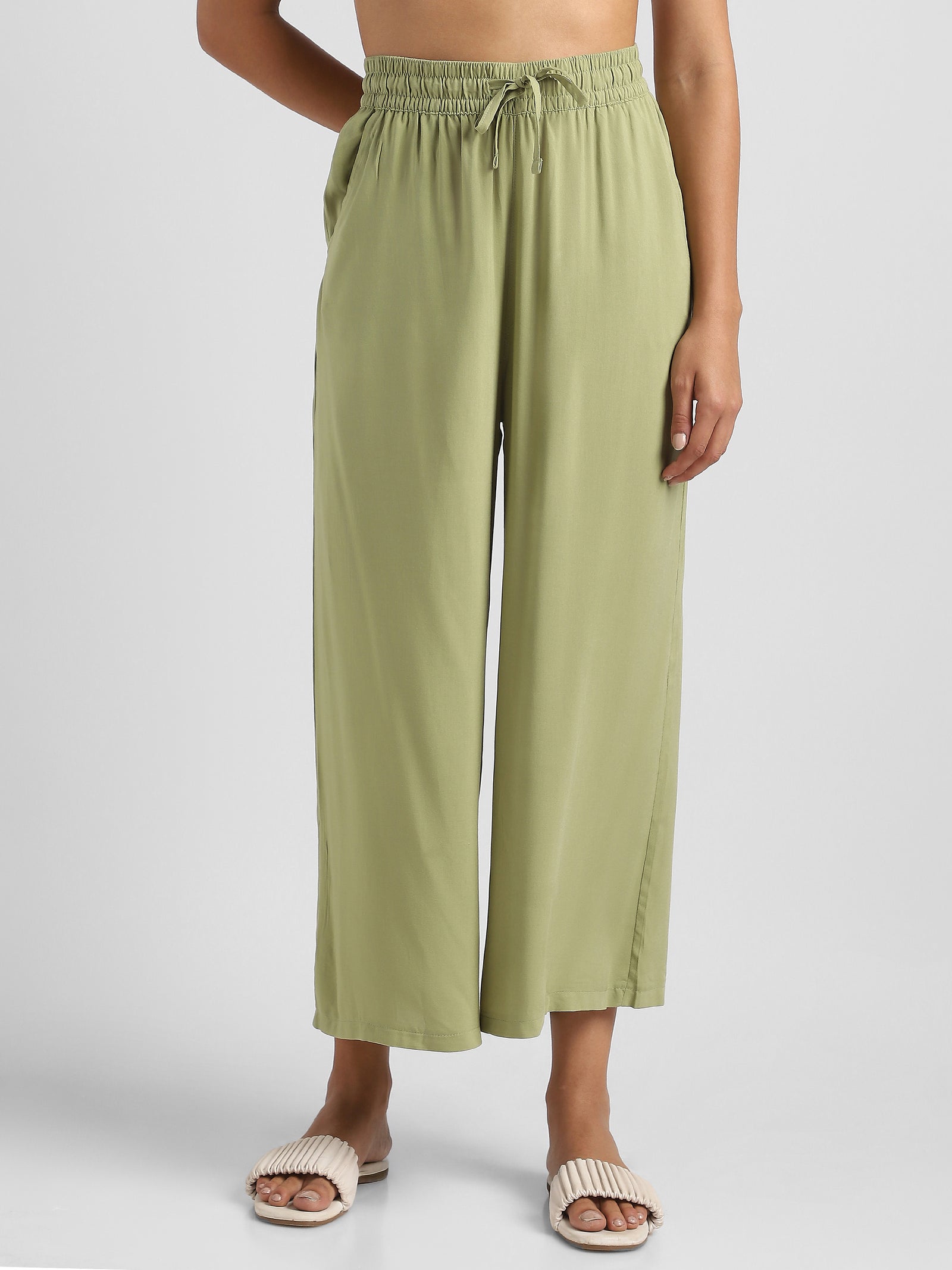 Women Olive Solid Palazzo Pants
