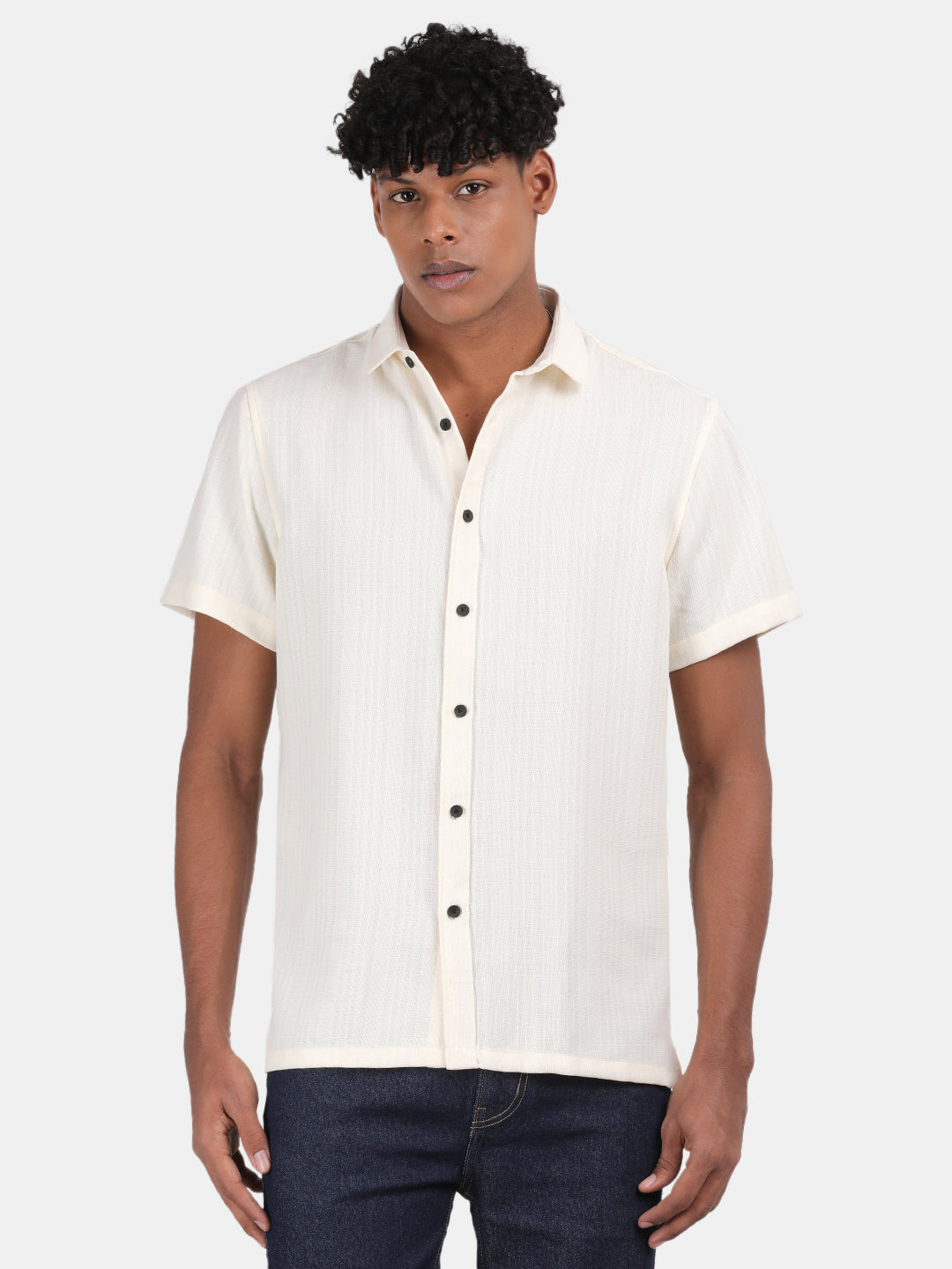 Men Cream Slim Fit Spread Collar Half Sleeve Casual Shirt