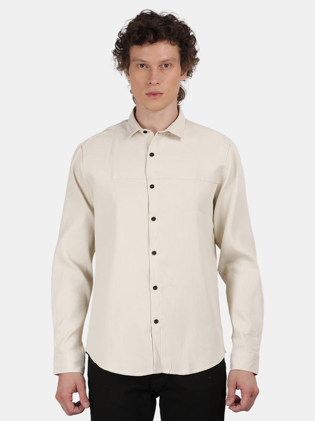 Men Cream Slim Fit Spread Collar Full Sleeve Casual Shirt