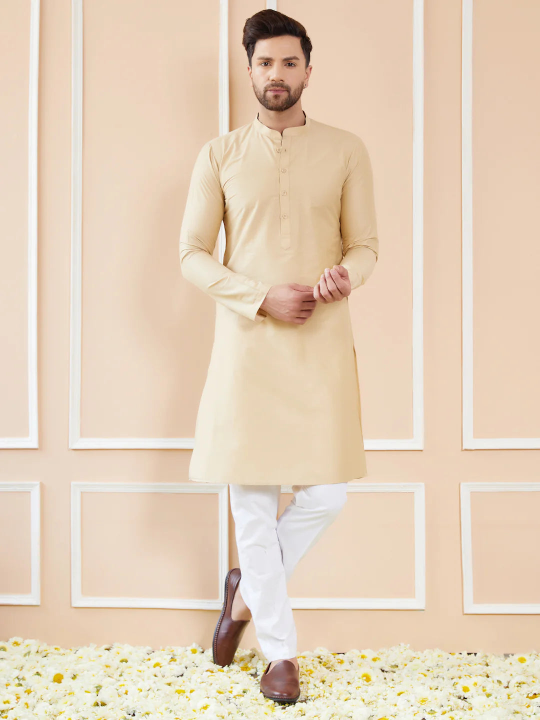 Men Cream Cotton Solid Straight Kurta
