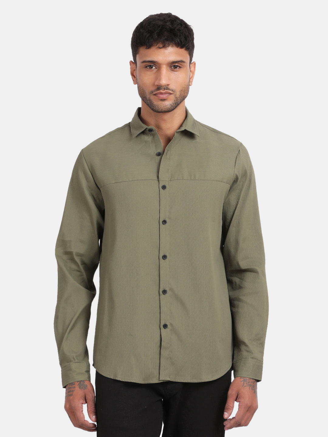 Men Olive Slim Fit Spread Collar Full Sleeve Casual Shirt