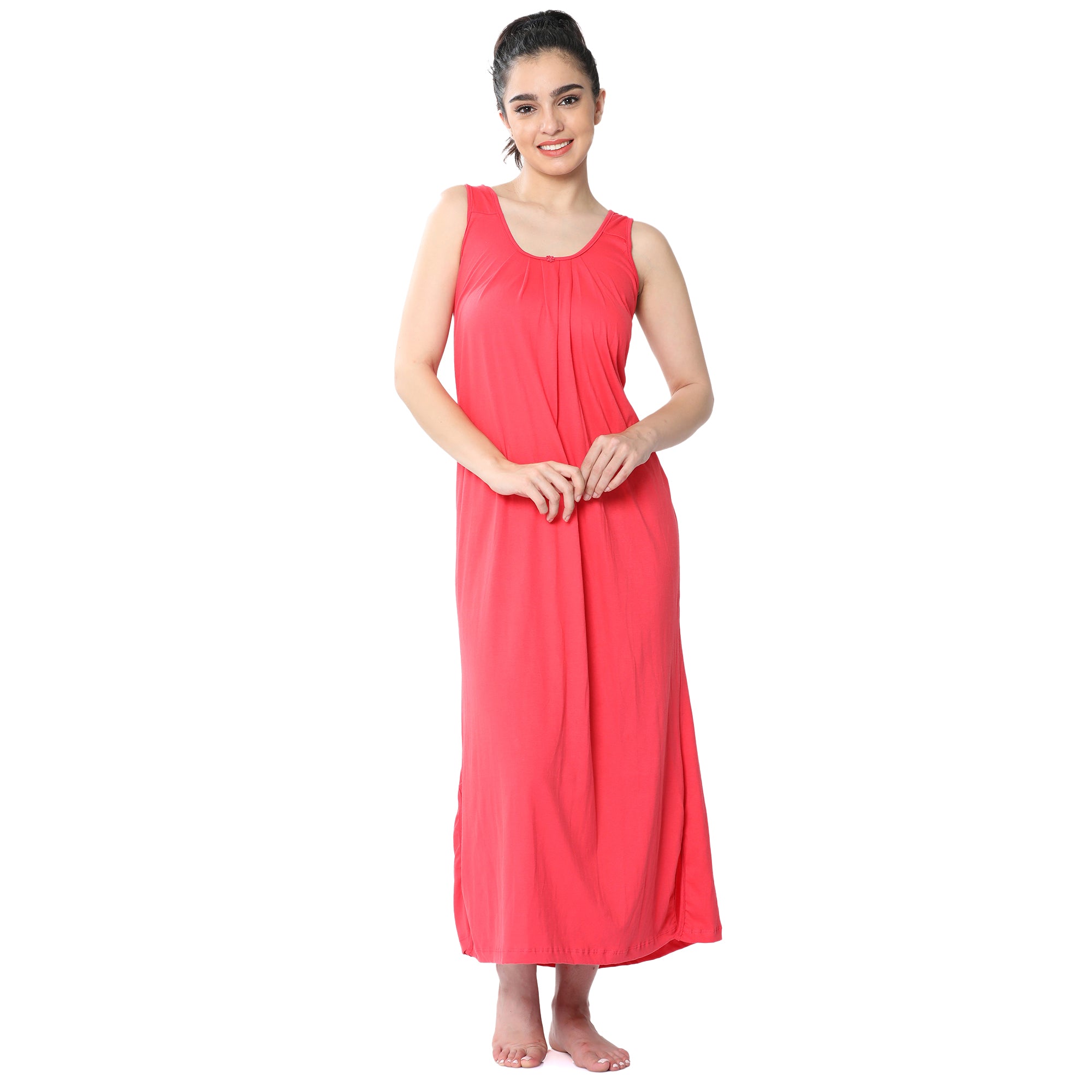 Relaxed Fit Scoop Neck Nighty Slip