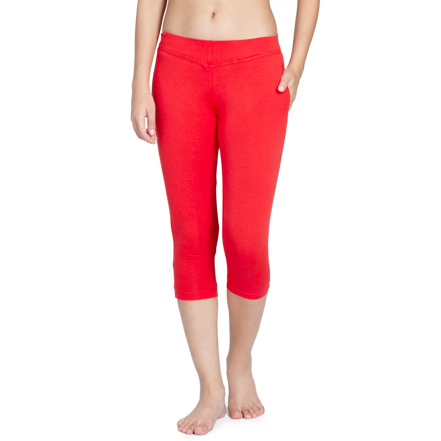 Women Red 3/4th Length Capri