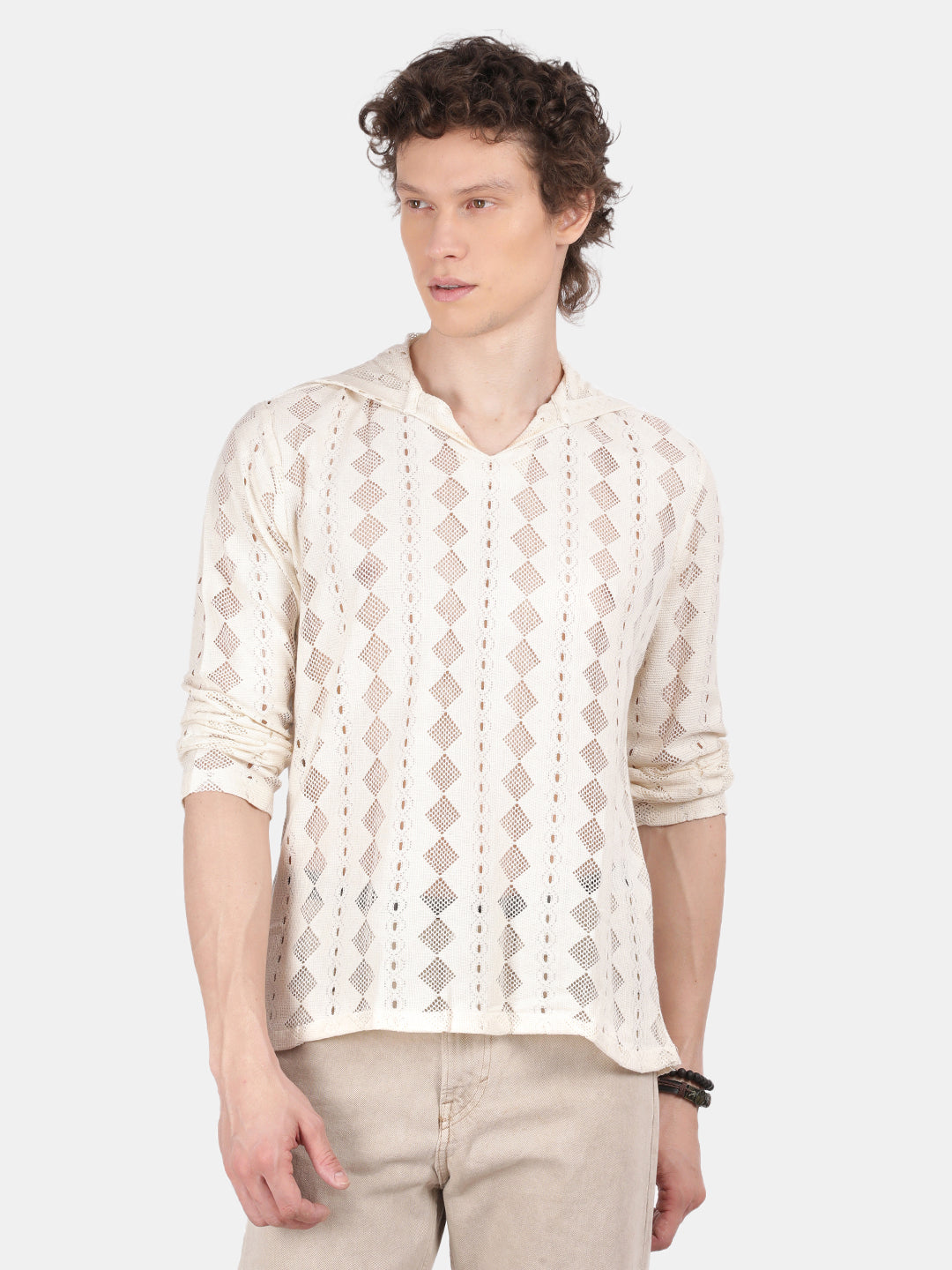 Men Cream Regular Fit Spread Collar Full Sleeve Hoodie