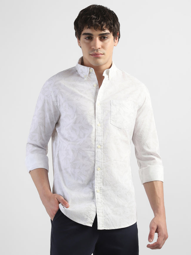 Men White Leaf Printed Regular Fit Shirt