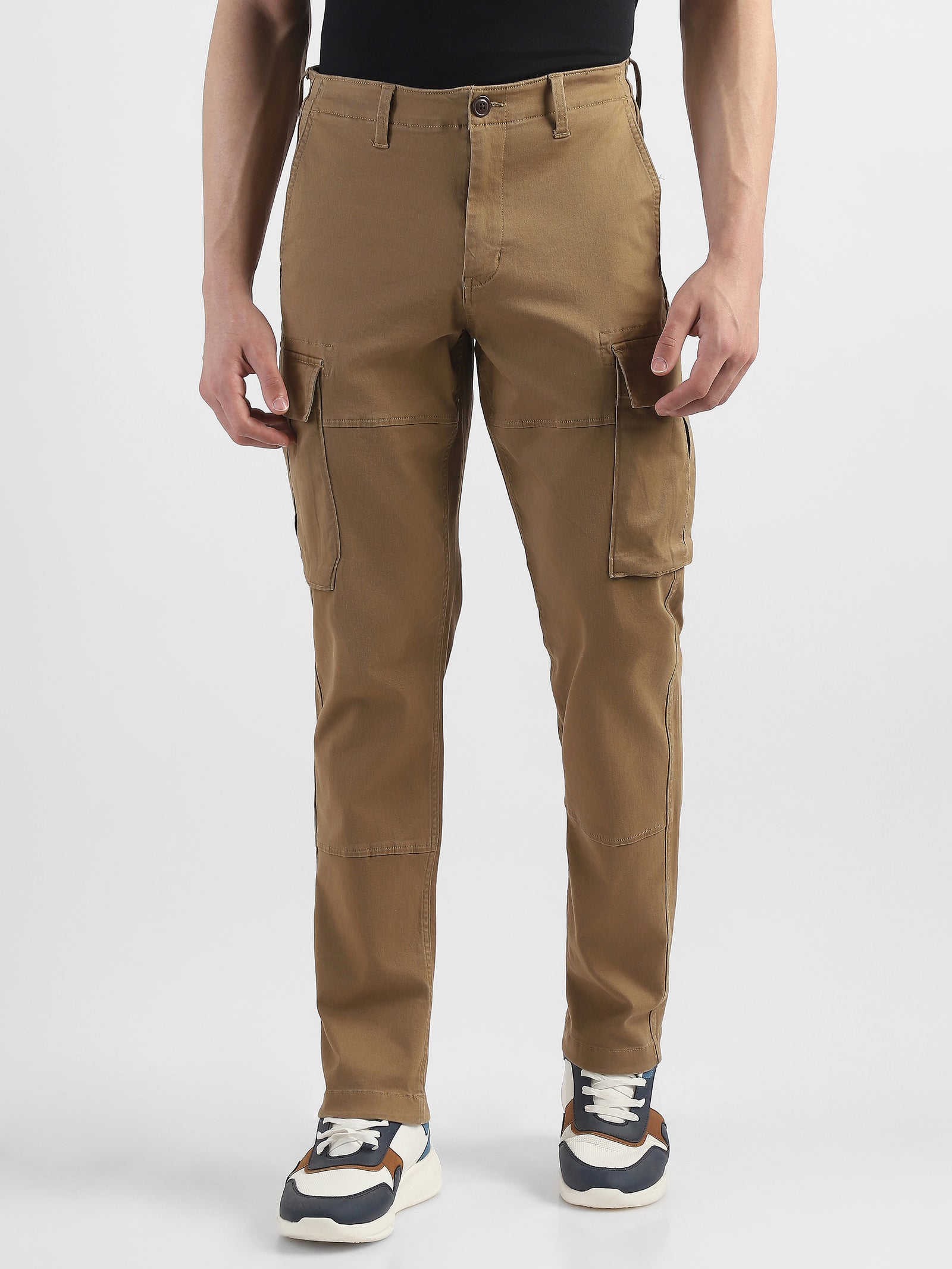 Men Khaki Cotton Mid Rise Cargo Pants