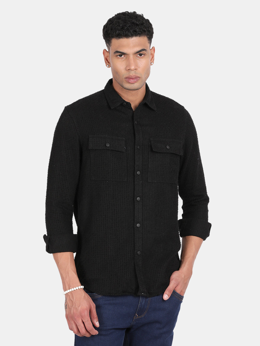 Men Black Slim Fit Spread Collar Full Sleeve Casual Shirt