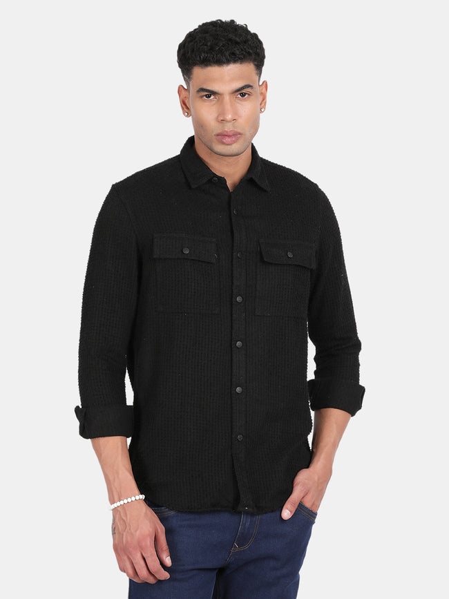 Men Black Slim Fit Spread Collar Full Sleeve Casual Shirt