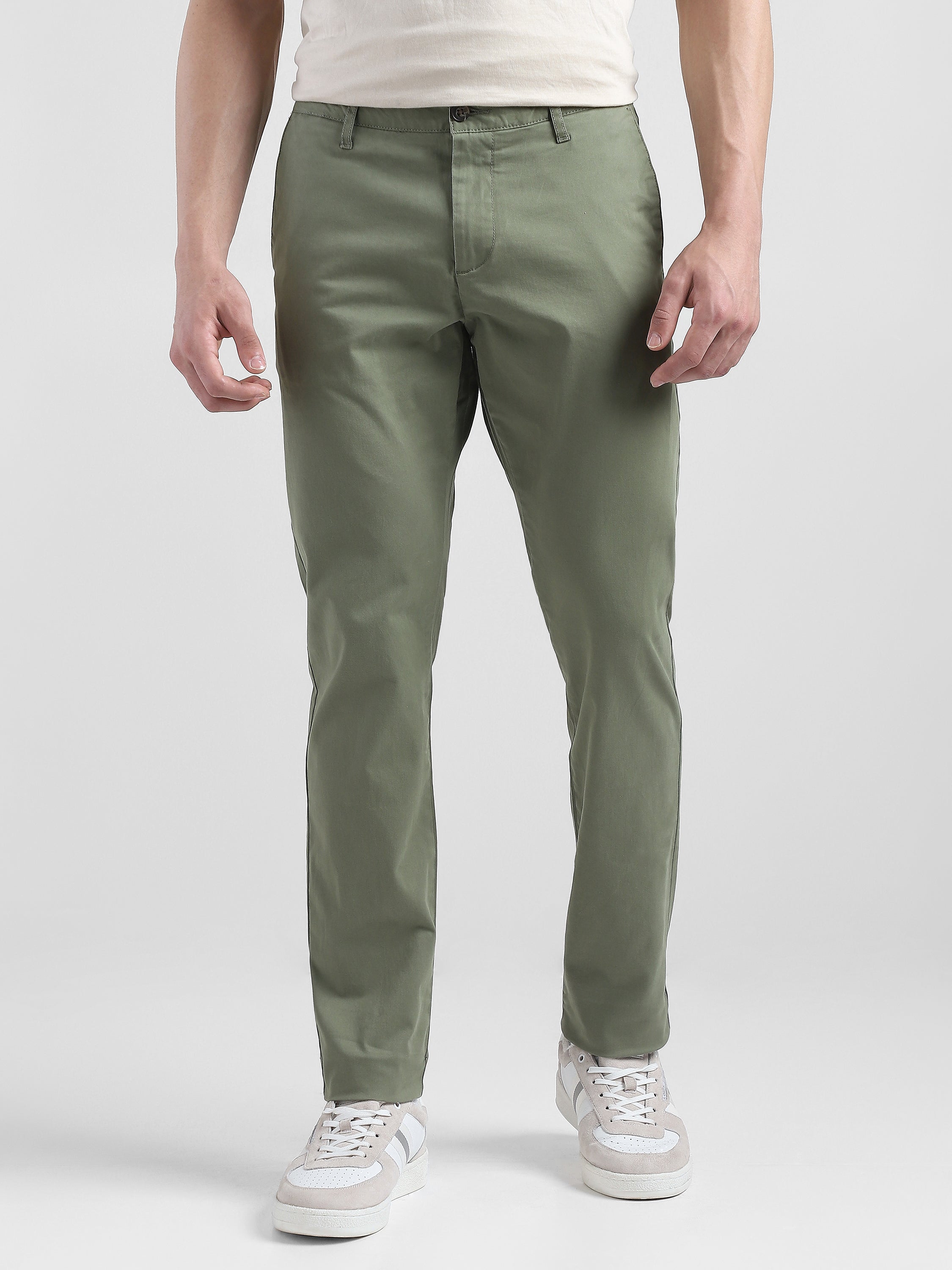 Men Olive Mid Rise Regular Fit Trouser