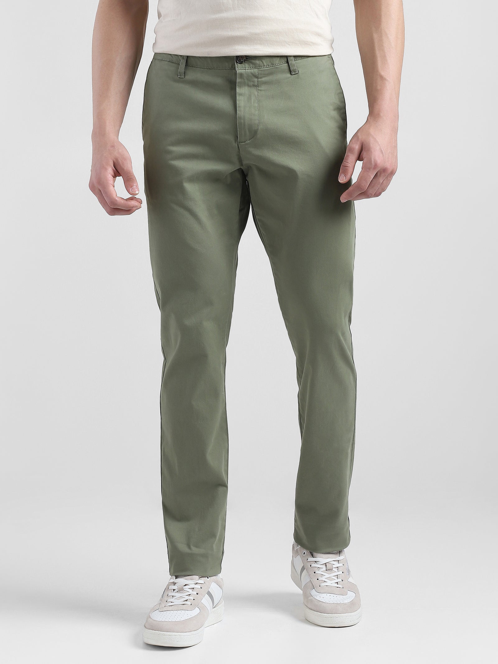 Men Olive Mid Rise Regular Fit Trouser