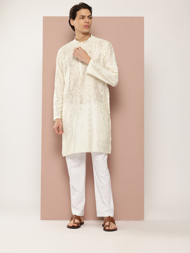Men Off White Embroidered Chanderi Silk Kurta
