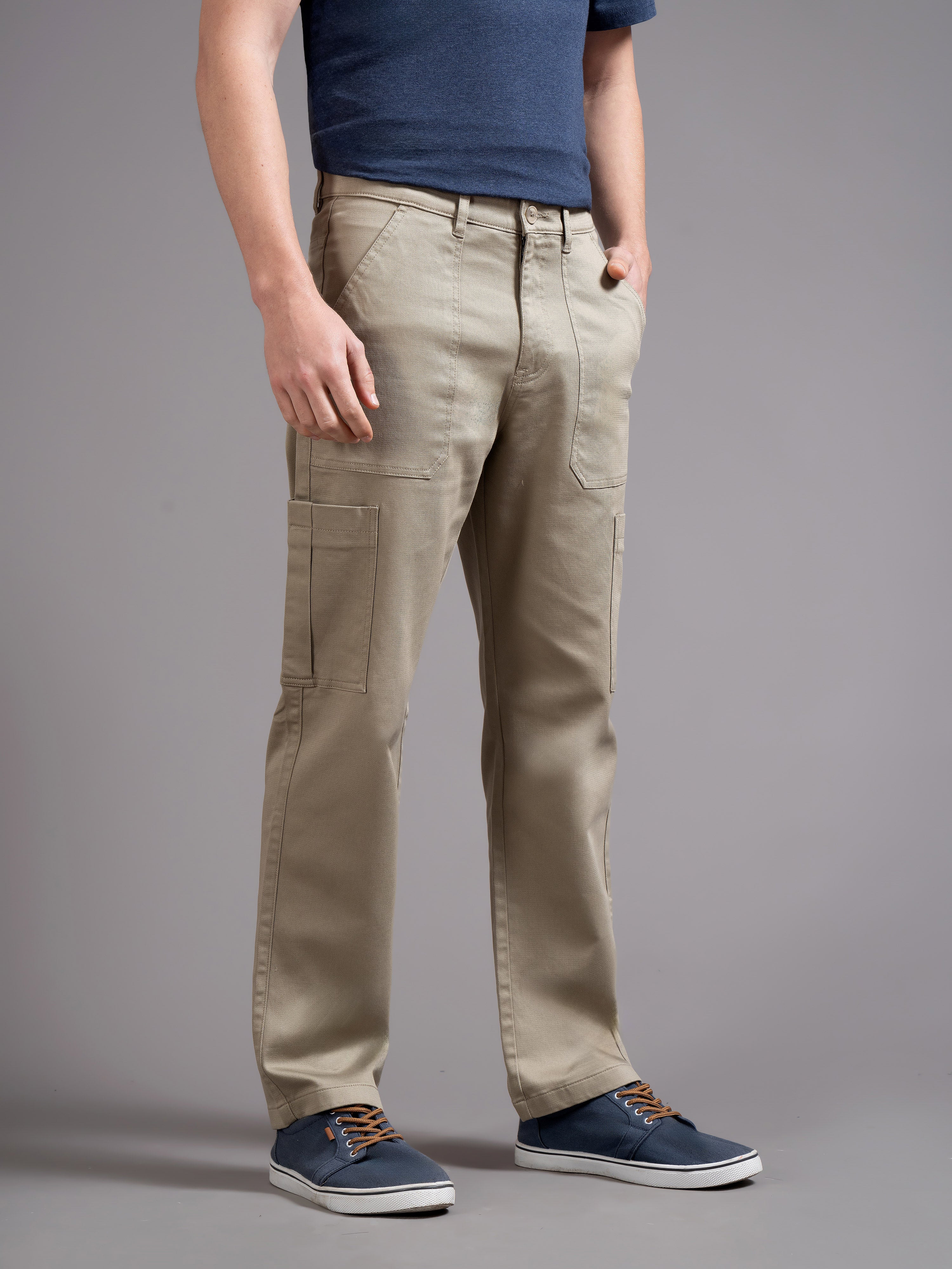 Men Beige Straight Fit Cargo Trouser