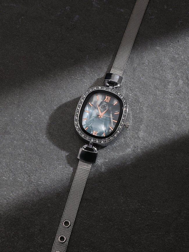 The Textured Square Watch - Emerald Green