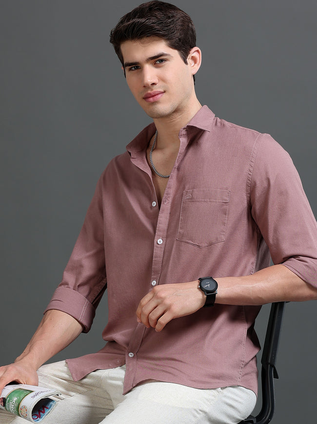 Men Mauve Slub Solid Shirt