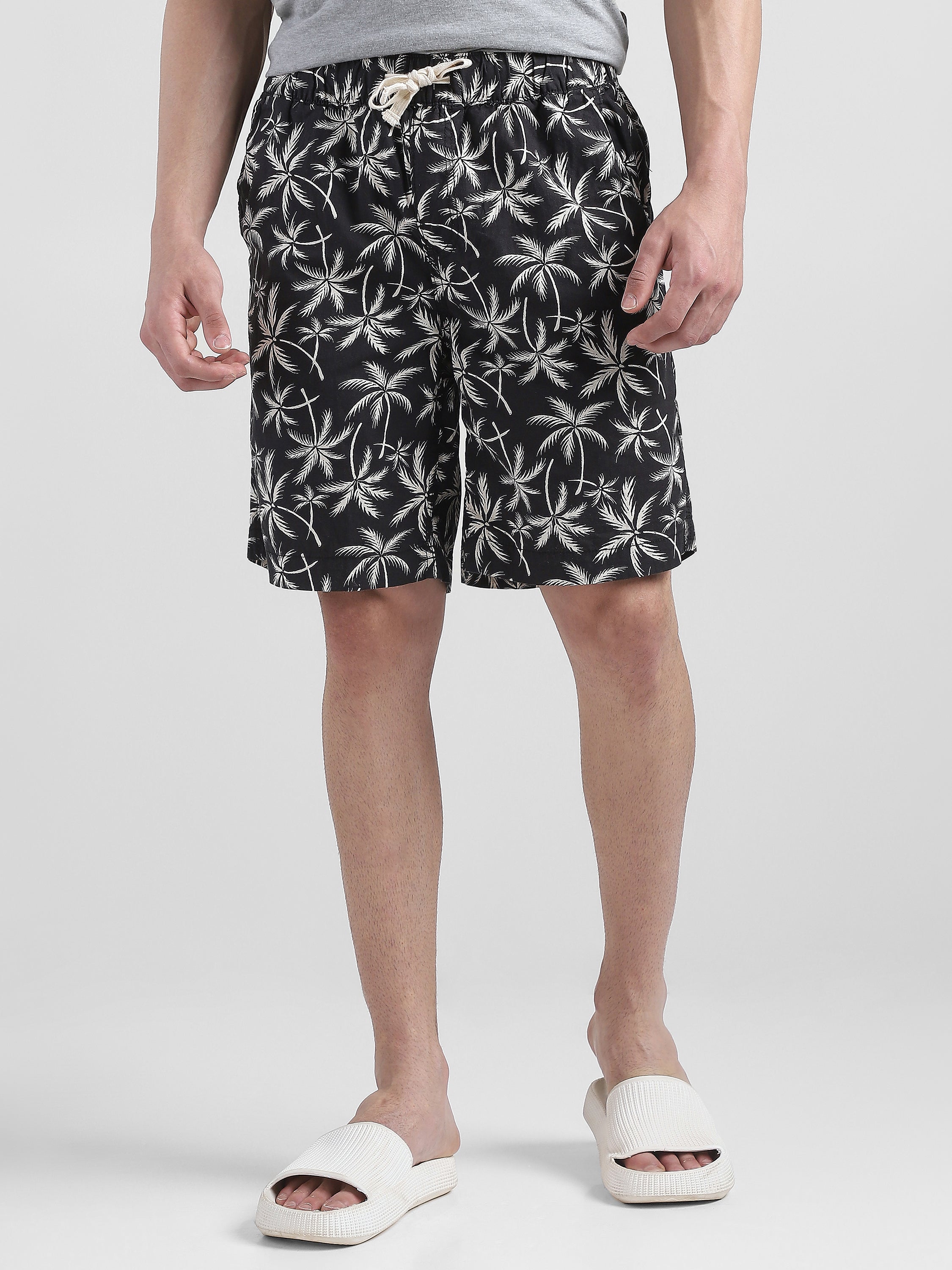 Men Black Palm Leaf Printed Shorts