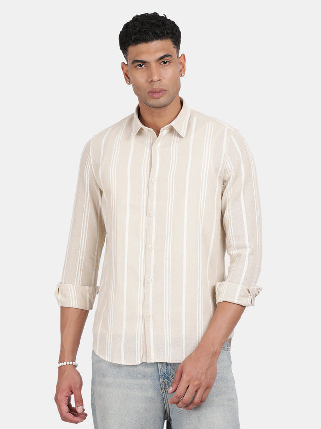 Men Beige Slim Fit Spread Collar Full Sleeve Casual Shirt