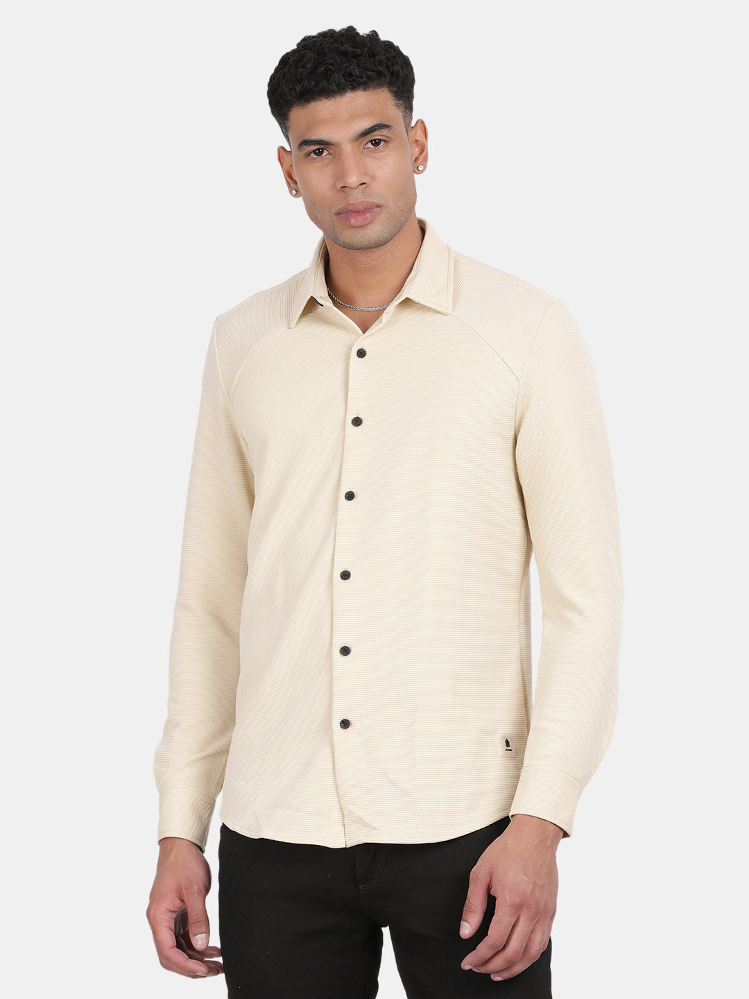 Men Cream Slim Fit Spread Collar Full Sleeve Casual Shirt
