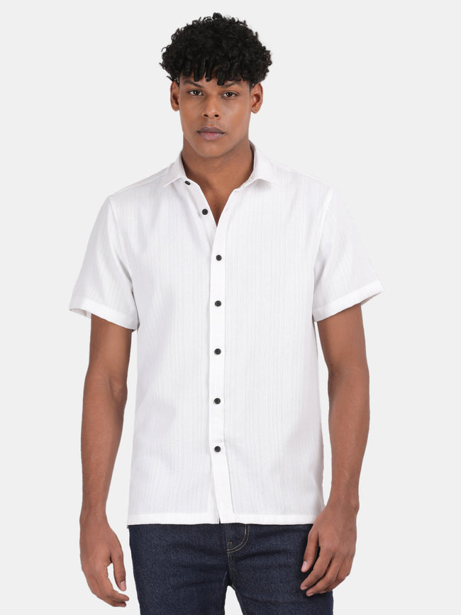 Men Blue Slim Fit Spread Collar Half Sleeve Casual Shirt