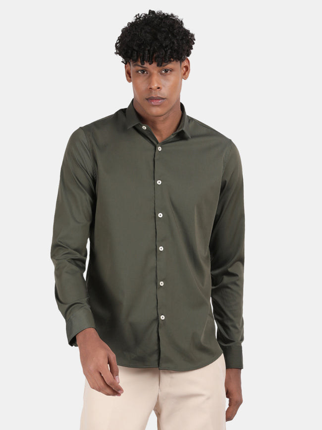 Men Green Slim Fit Spread Collar Full Sleeve Casual Shirt
