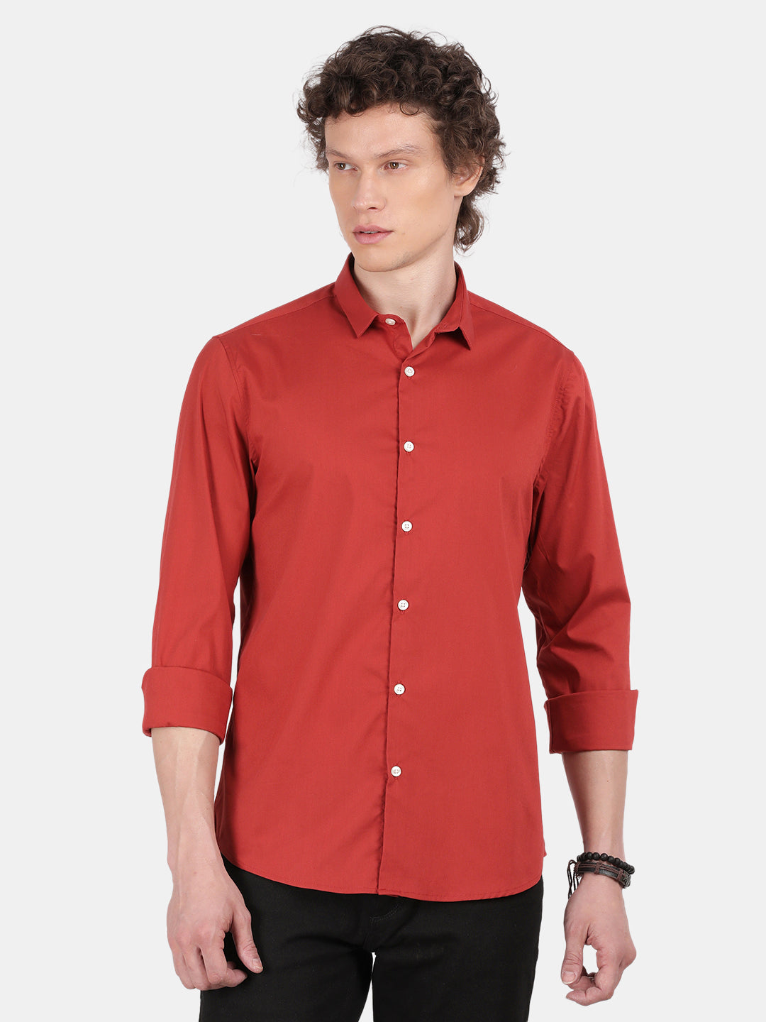 Men Red Slim Fit Spread Collar Full Sleeve Casual Shirt