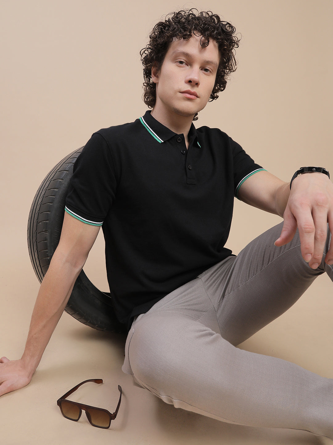 Men Black Slim Fit T-Shirt