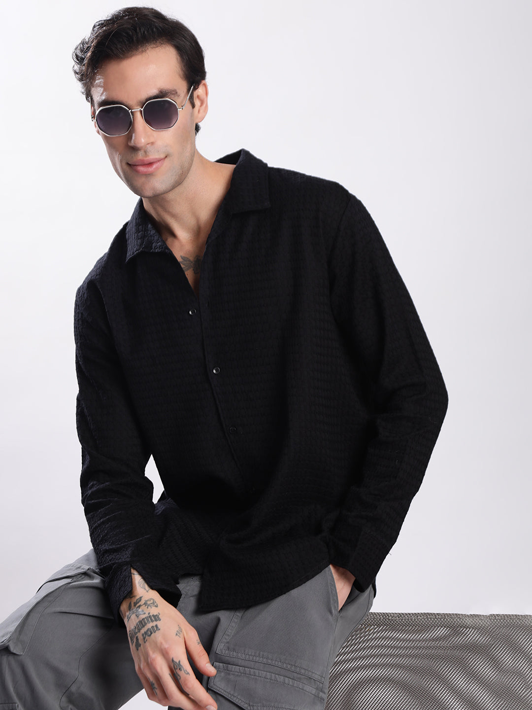 Men Black Textured Shirt with stylized Collar