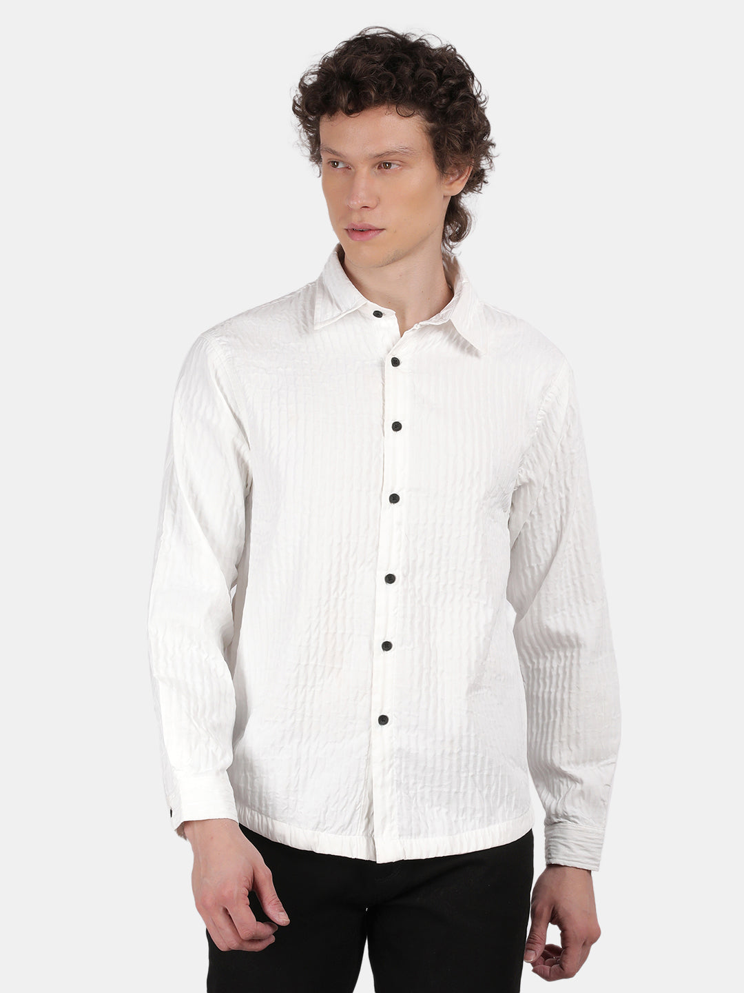 Men White Slim Fit Spread Collar Full Sleeve Casual Shirt