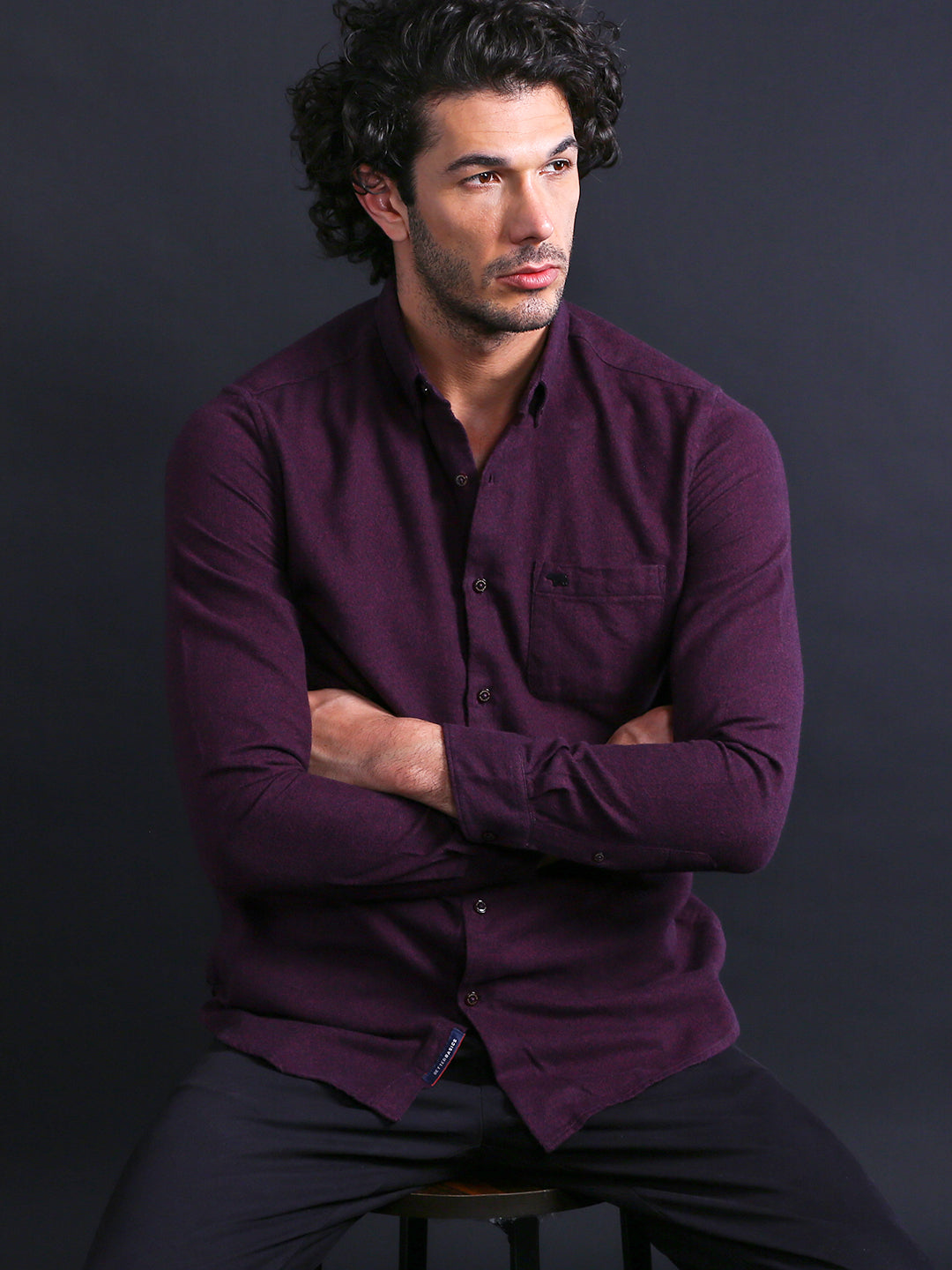 Men Maroon Slim Fit Solid Casual Shirt
