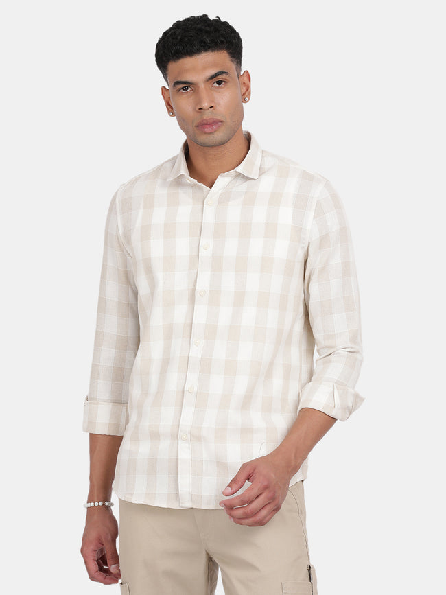Men Beige Slim Fit Spread Collar Full Sleeve Casual Shirt