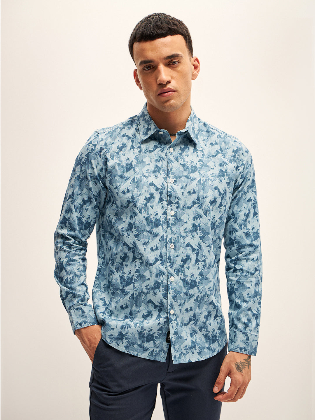 Men Blue Printed Slim Fit Casual Shirt