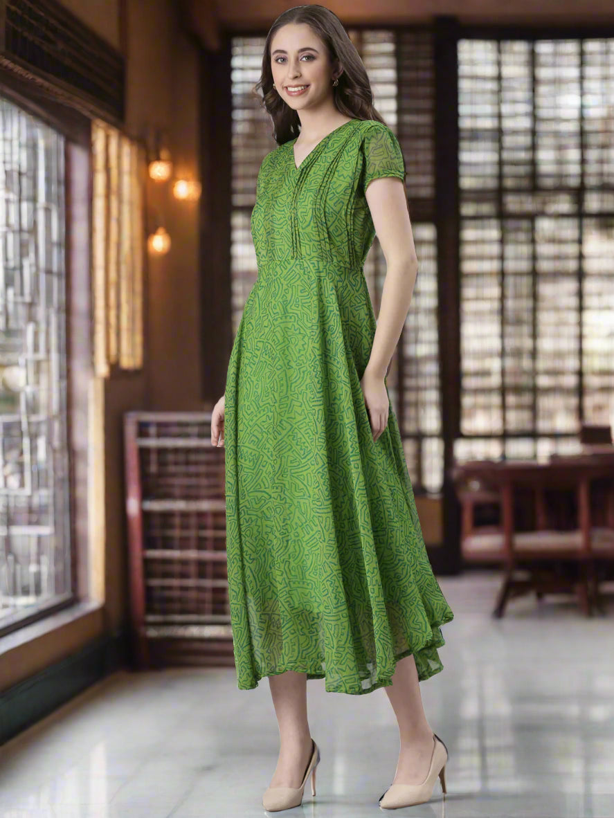 Women Green Printed Midi Dress