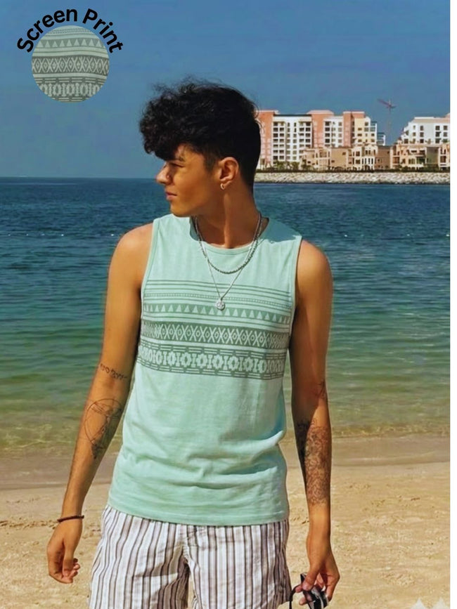 Men Green Graphic Printed T-shirt