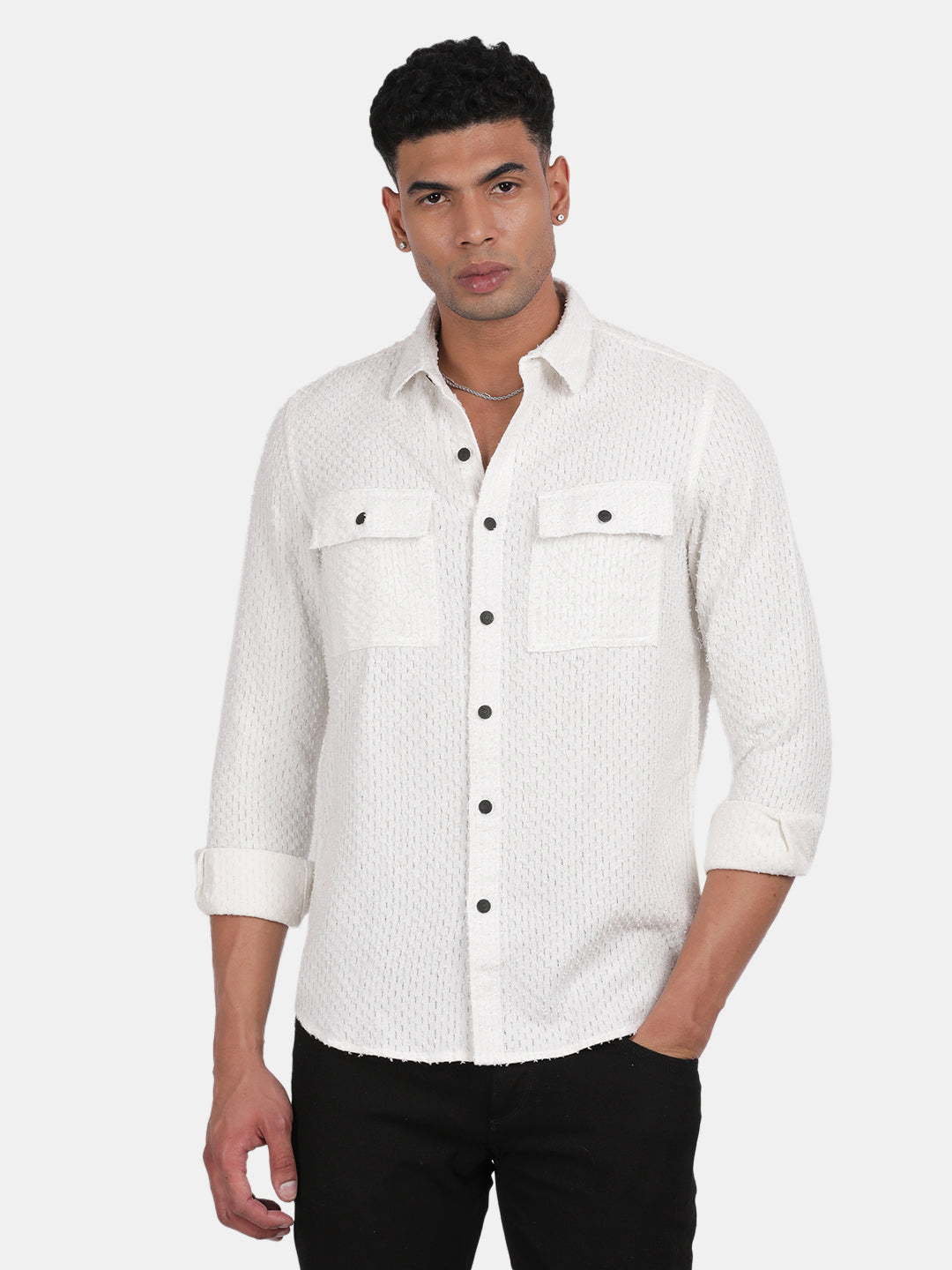 Men White Slim Fit Spread Collar Full Sleeve Casual Shirt