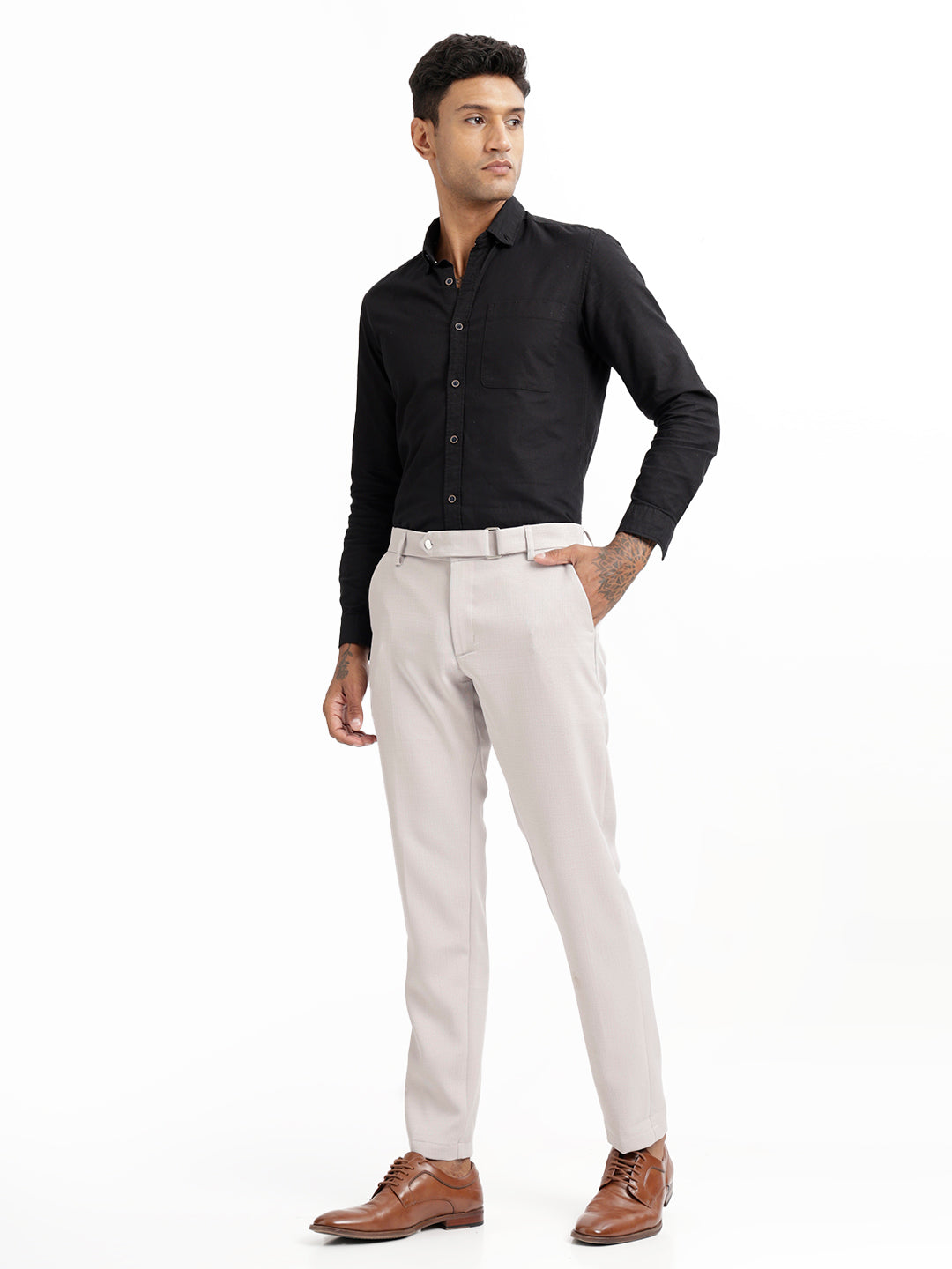 Men Textured  Slim Fit Trousers
