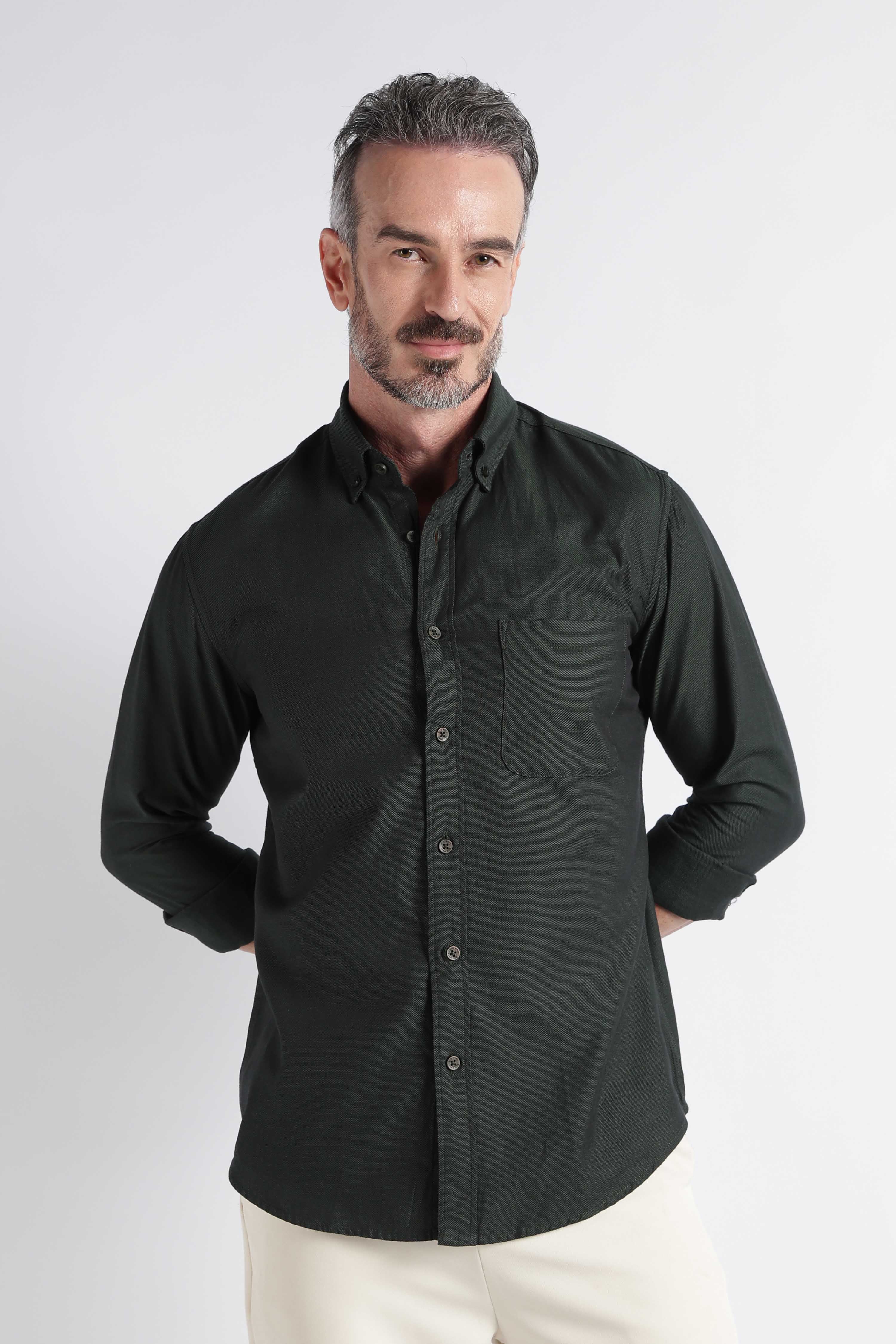 Men Green Solid Casual Shirt