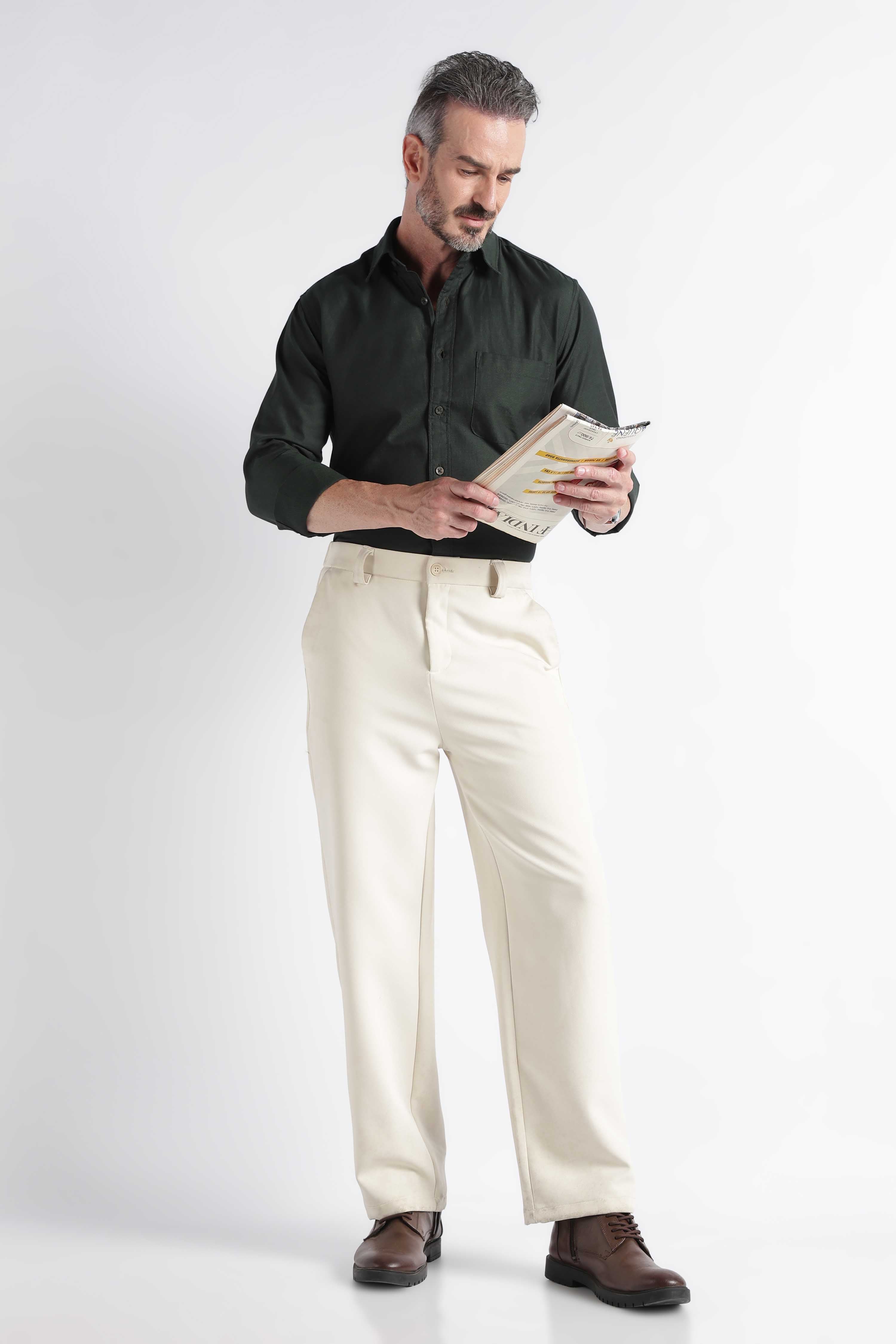 Men Green Solid Casual Shirt