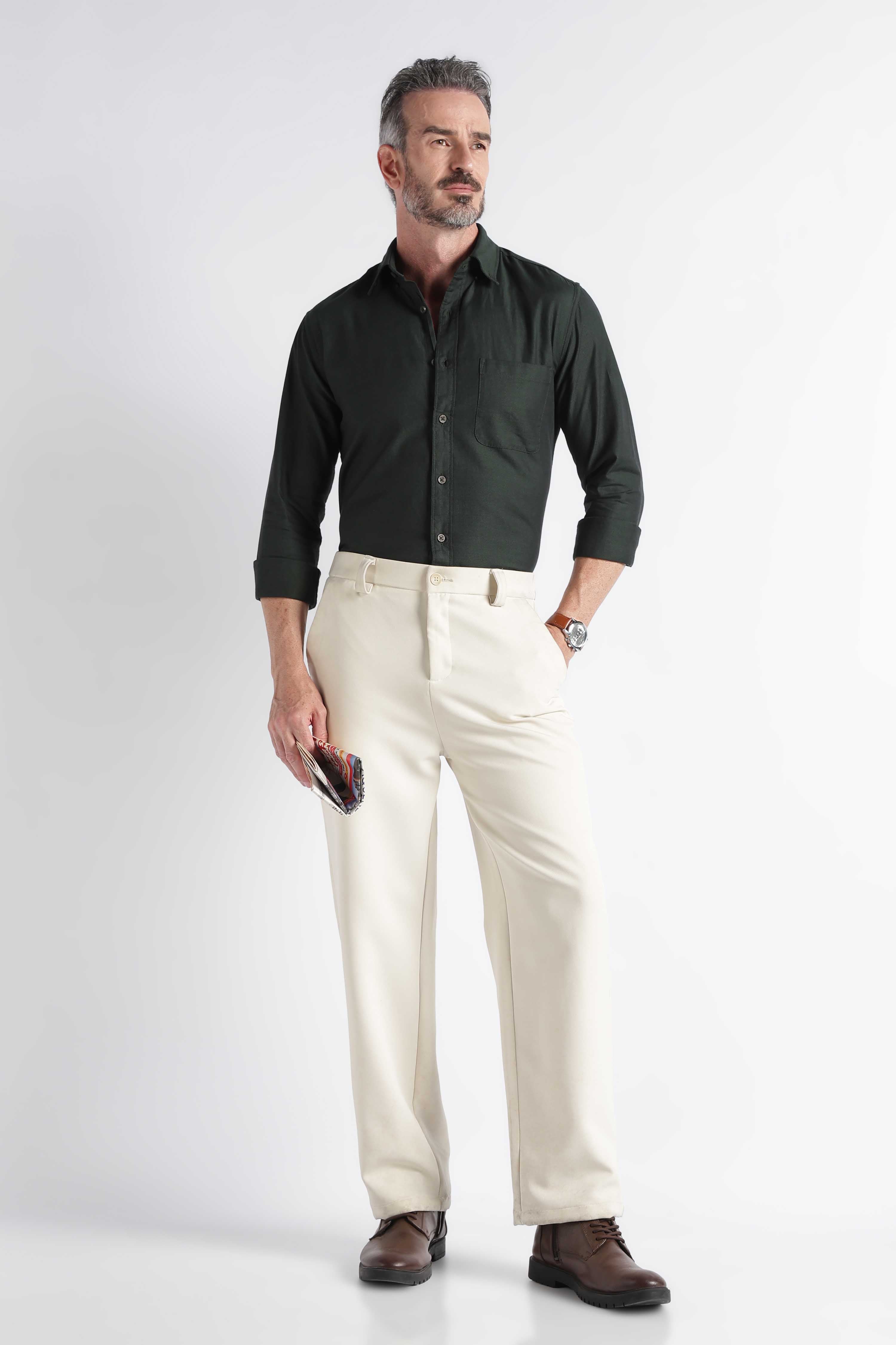 Men Green Solid Casual Shirt