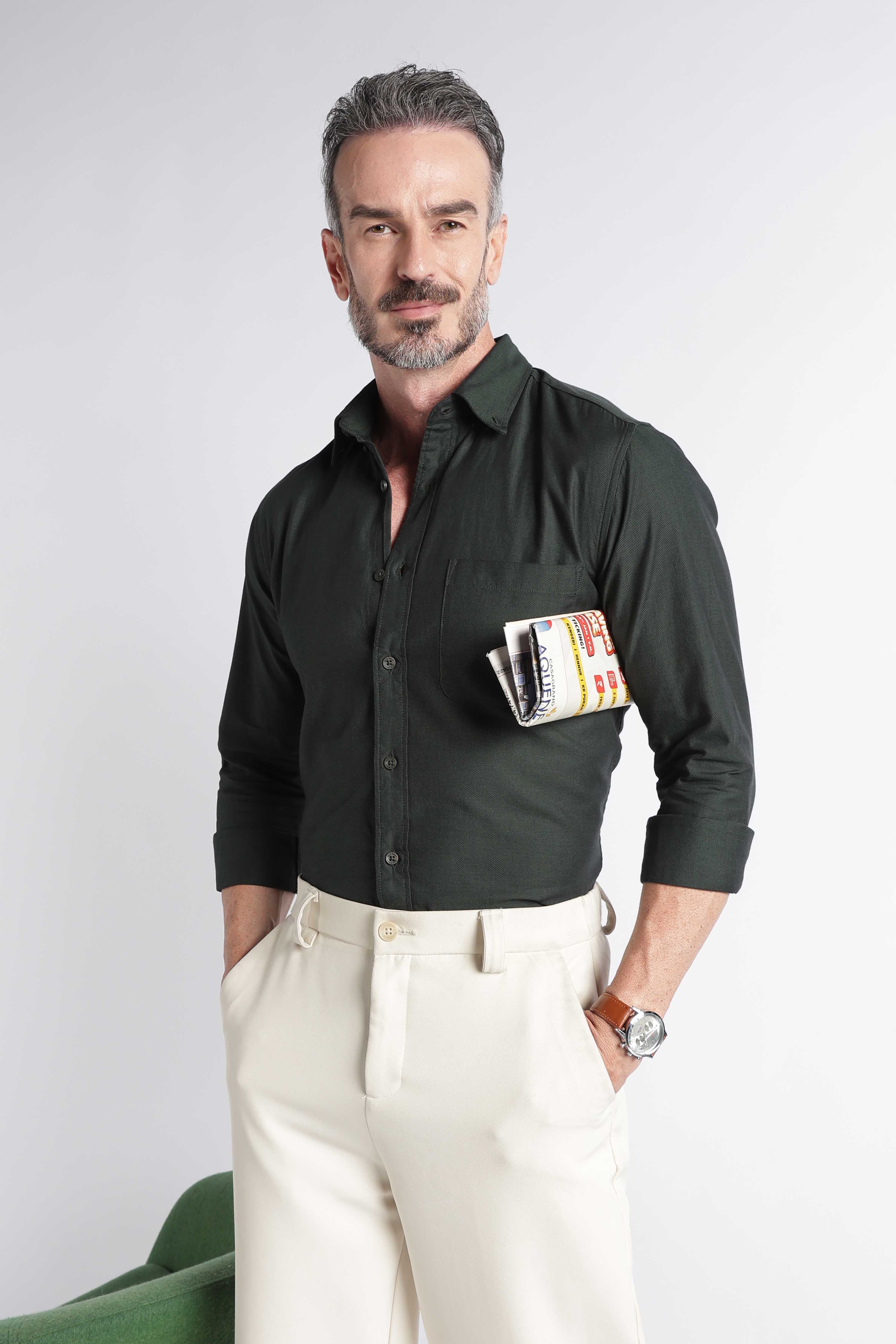 Men Green Solid Casual Shirt