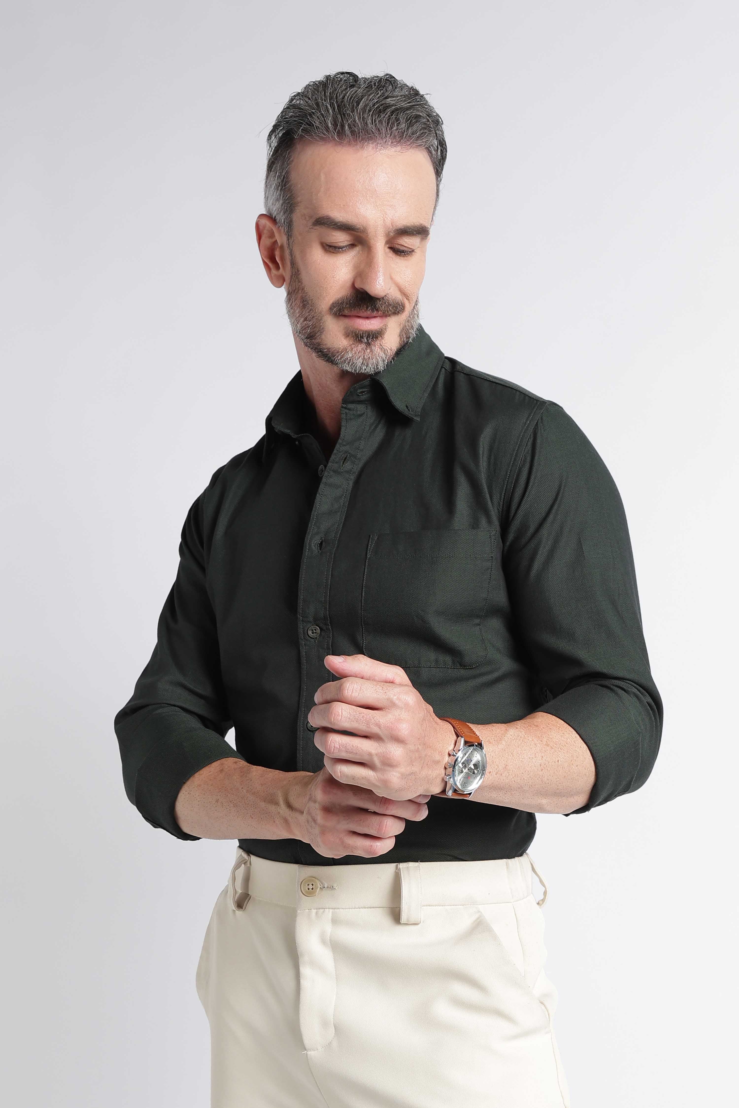 Men Green Solid Casual Shirt