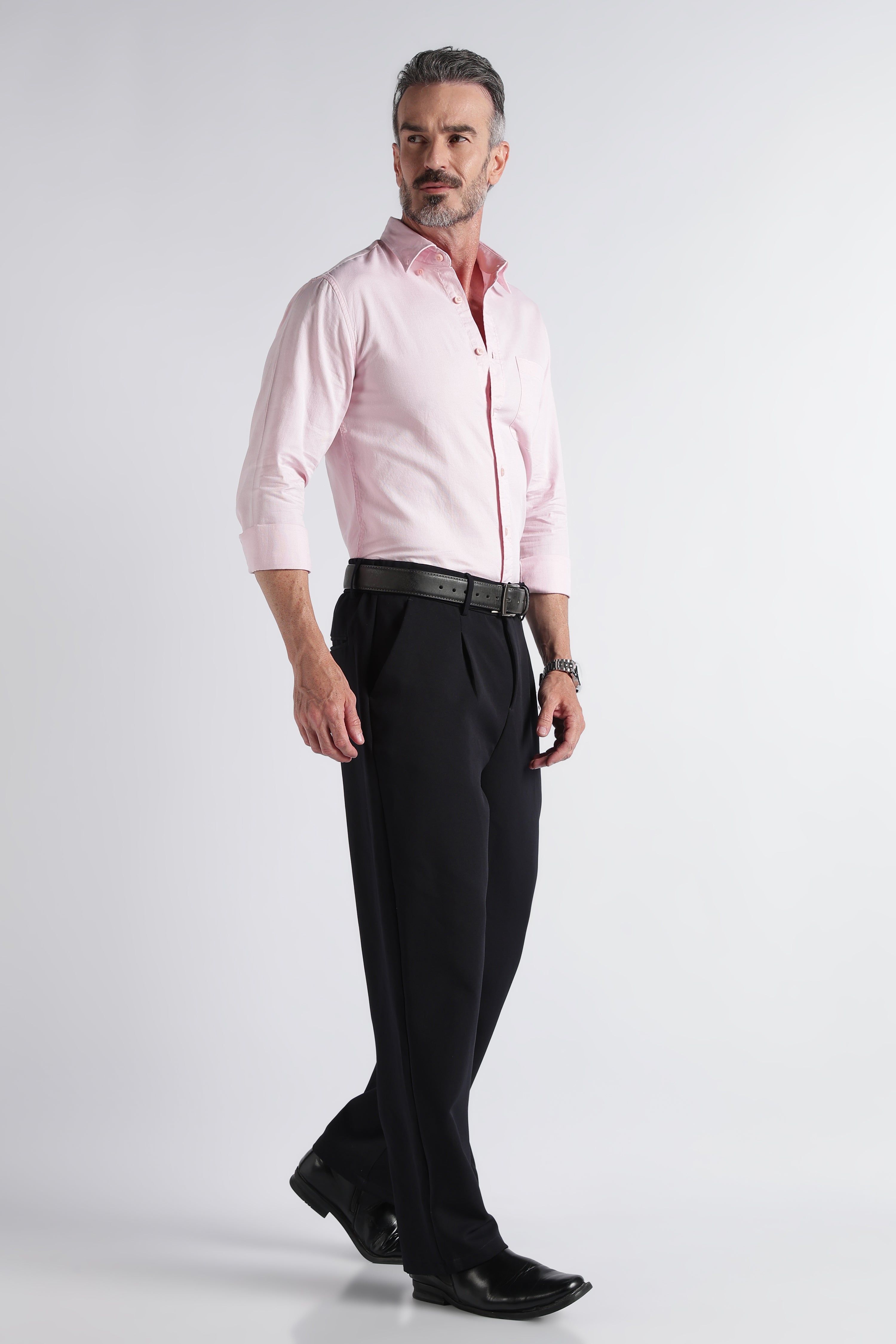 Men pink Solid Casual Shirt