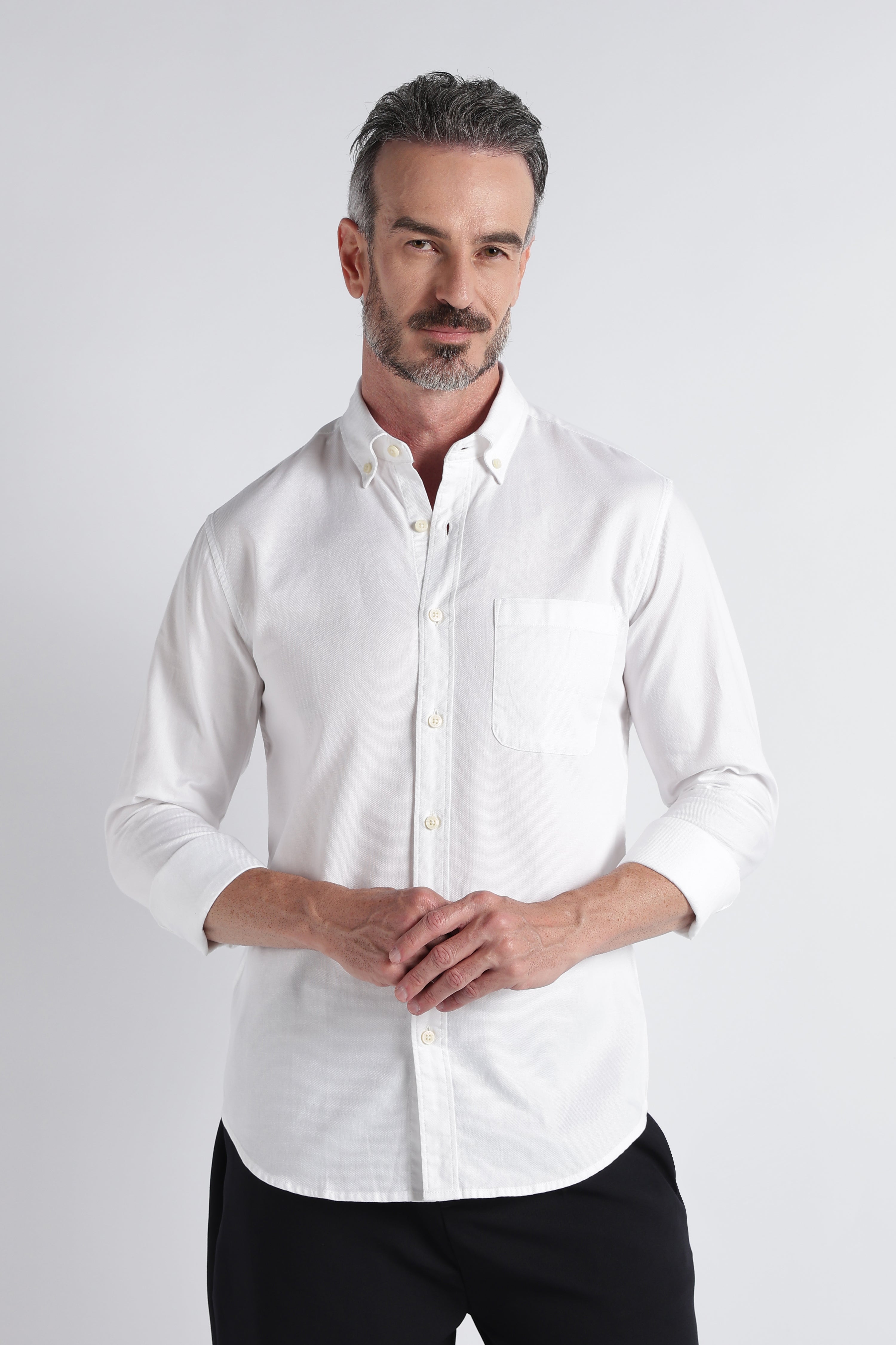 Men White Solid Casual Shirt