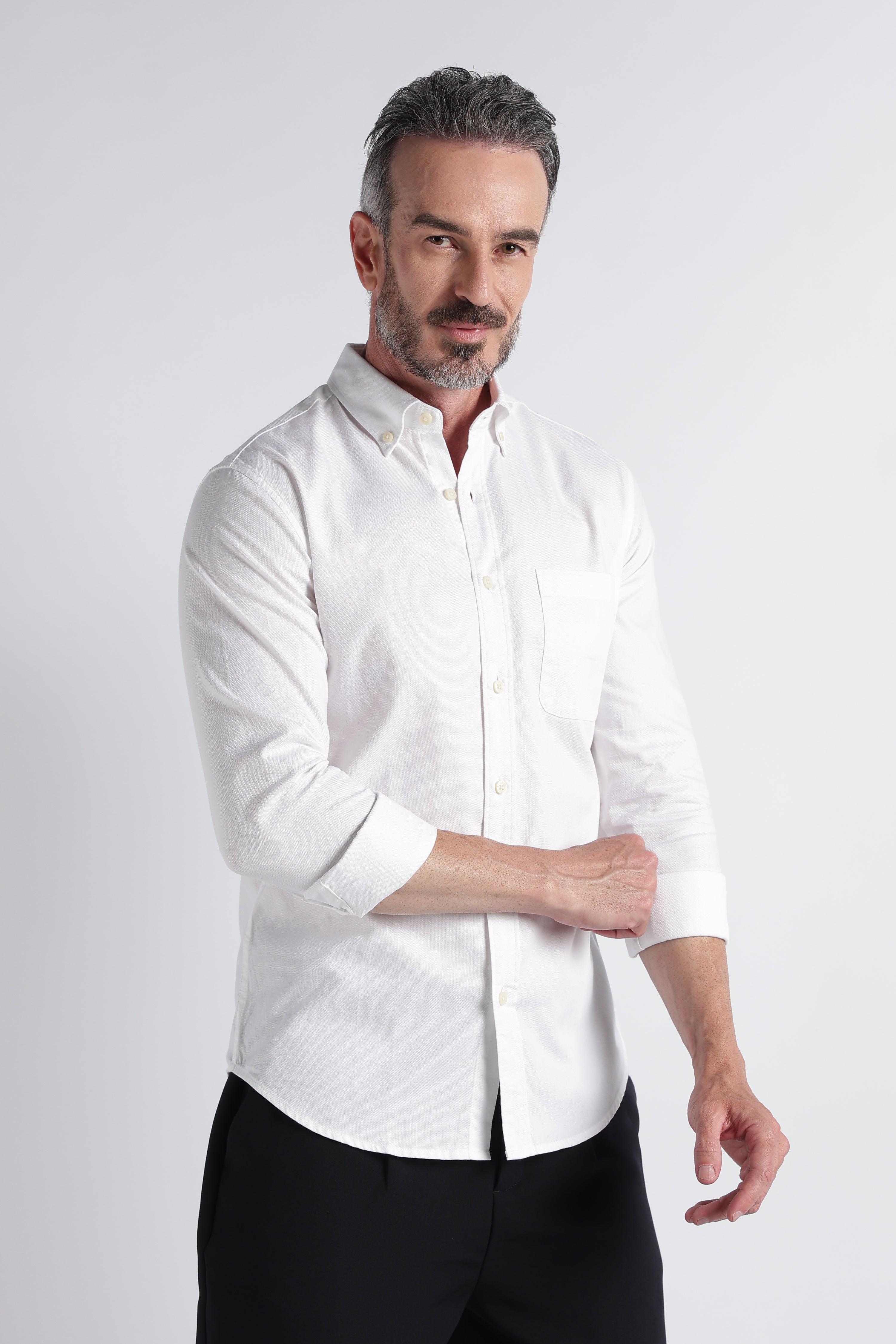 Men White Solid Casual Shirt
