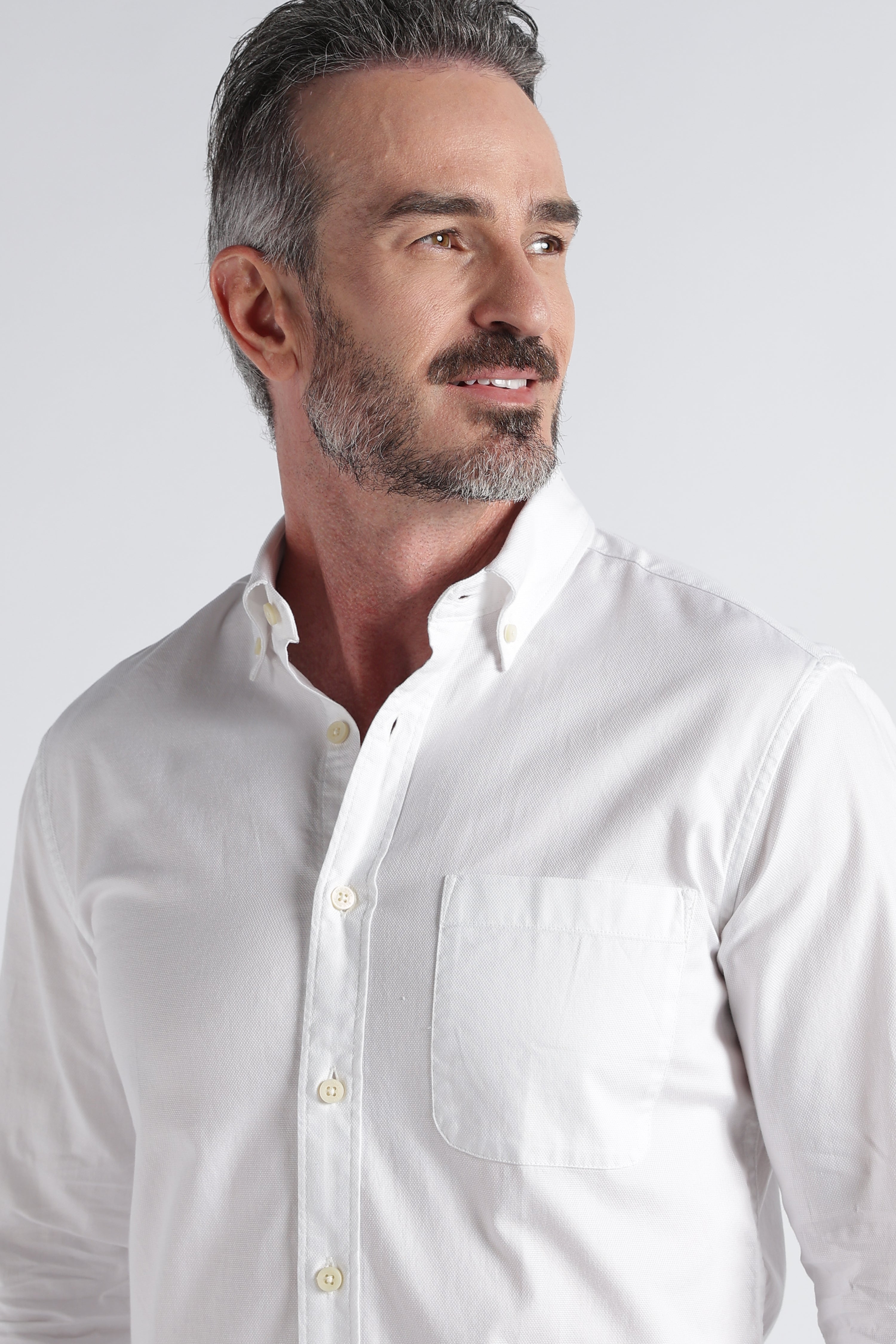 Men White Solid Casual Shirt