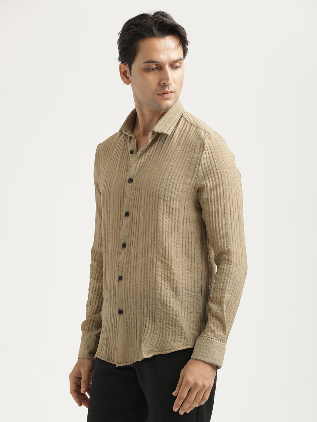 Men FeatherLite Nylon Shirt