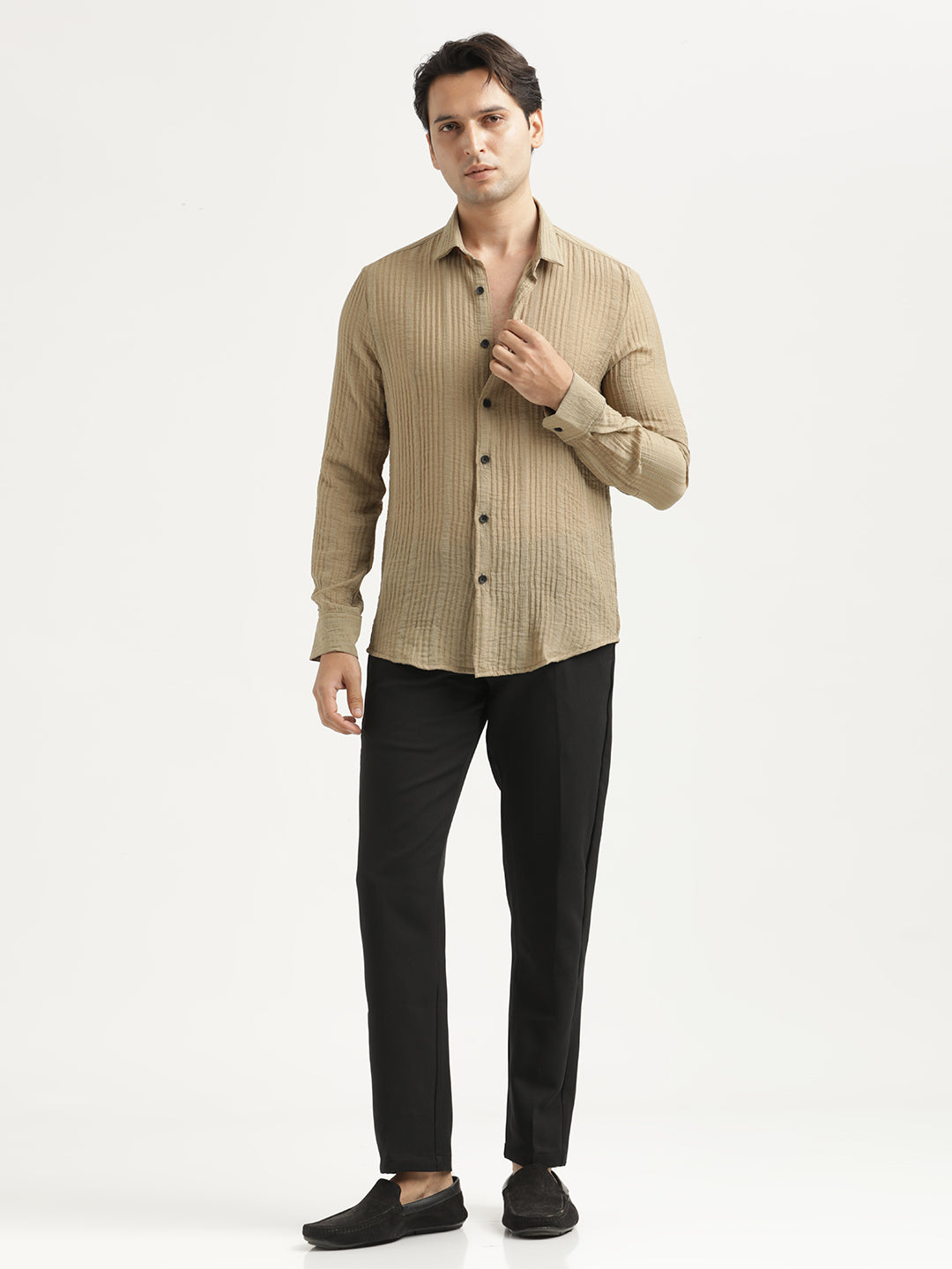 Men FeatherLite Nylon Shirt