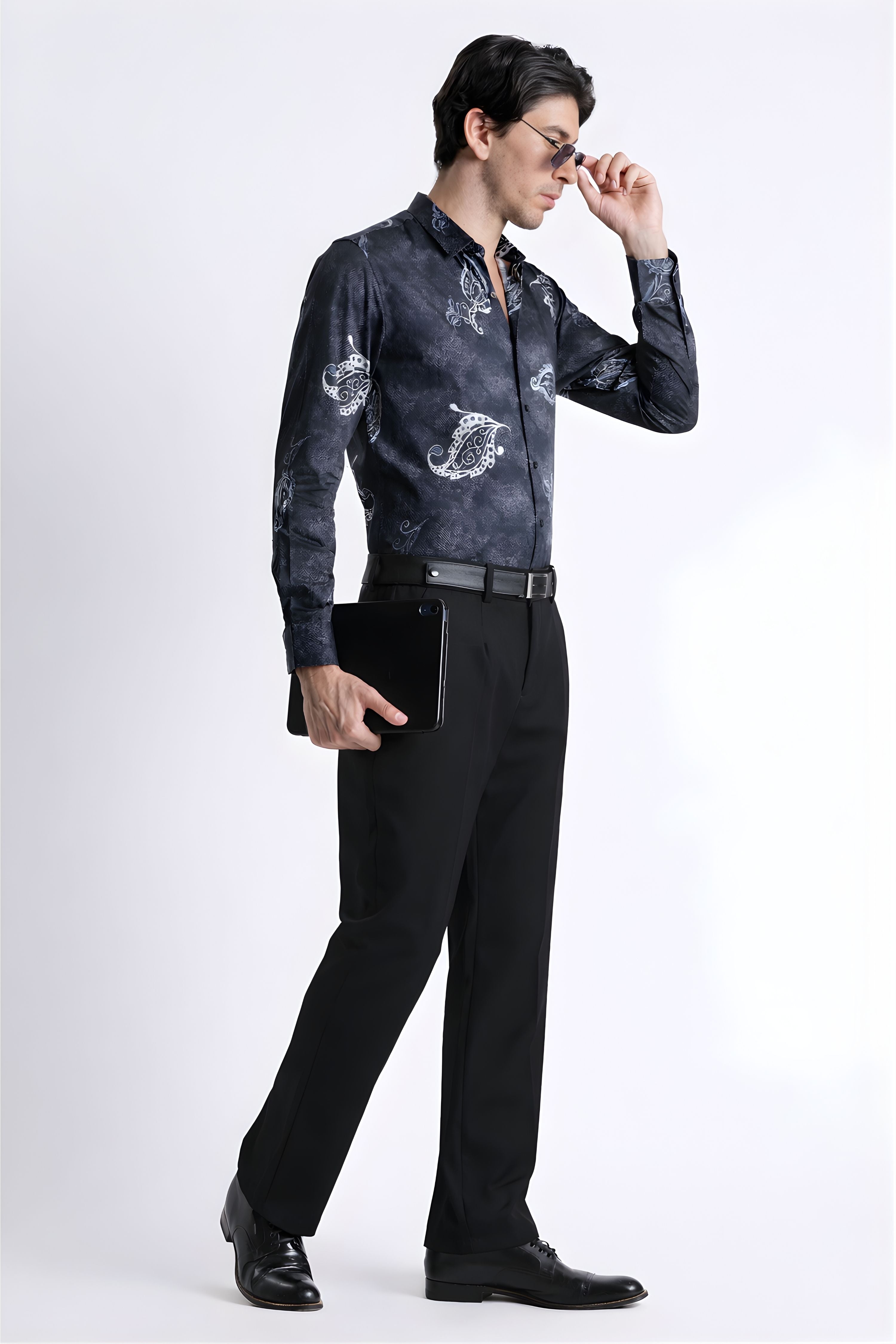 Men Refined Floral Digital Print Shirt