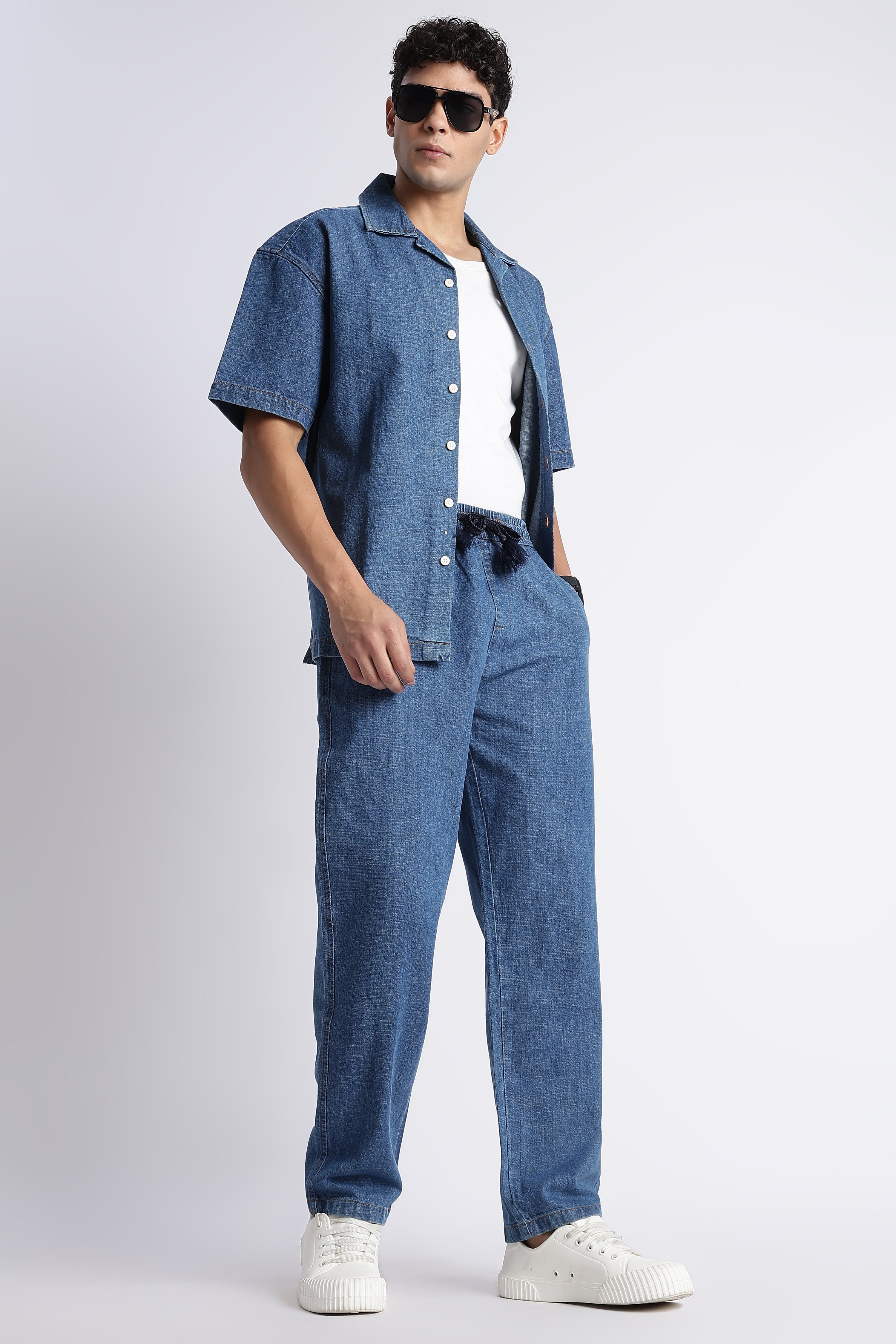 Men Mid Blue Drawstring Denim Pant