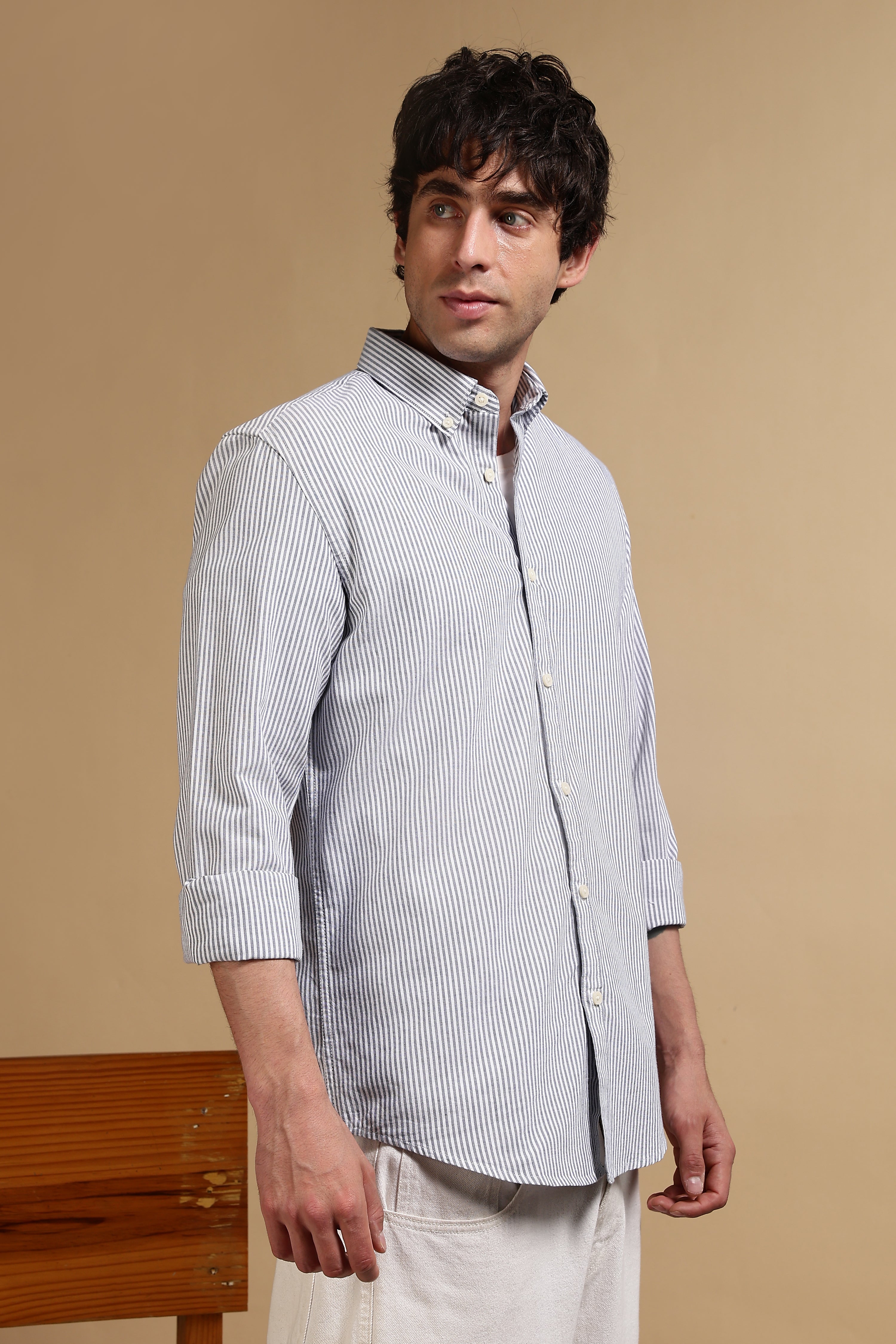 Men Navy Blue Cotton Oxford Slim Fit Striped Shirt