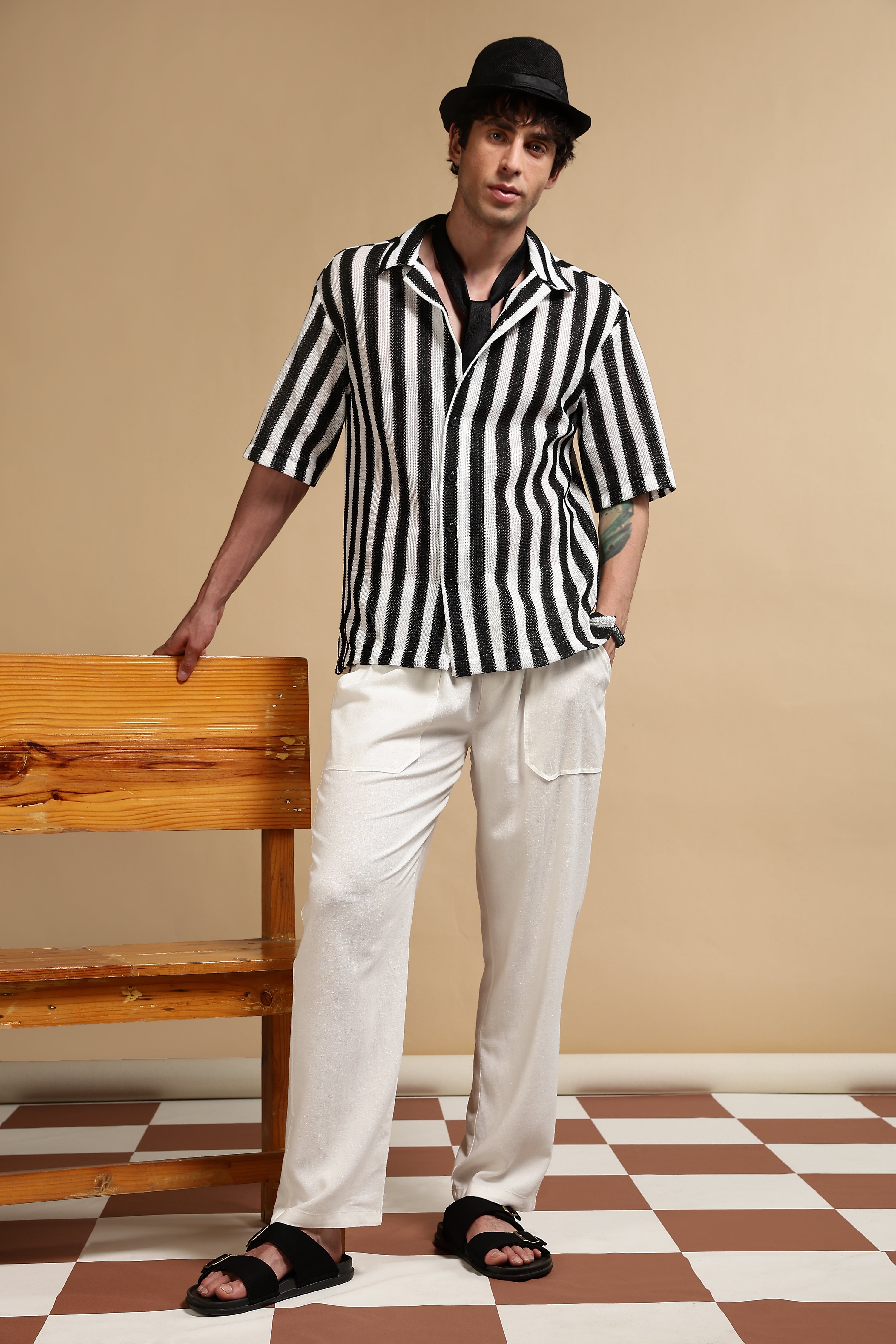 Men White Linen Blend Loose Fit Drawcord Trousers